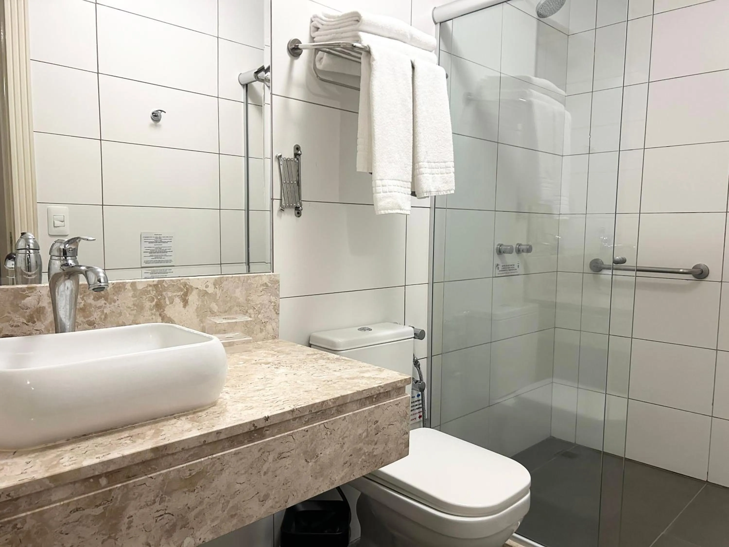 Bathroom in Hotel Glamour da Serra