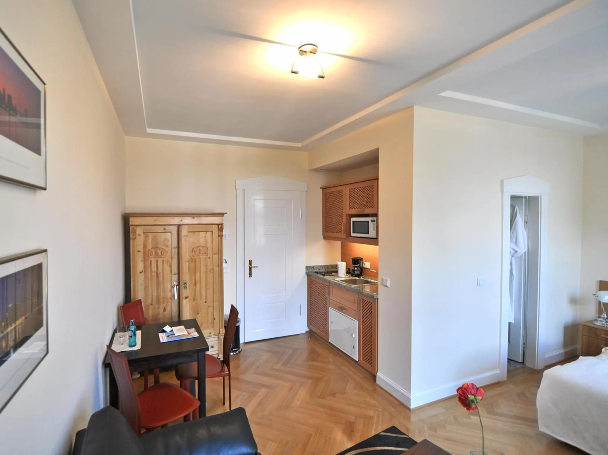 Kitchen or kitchenette in Villa Andante Apartmenthotel