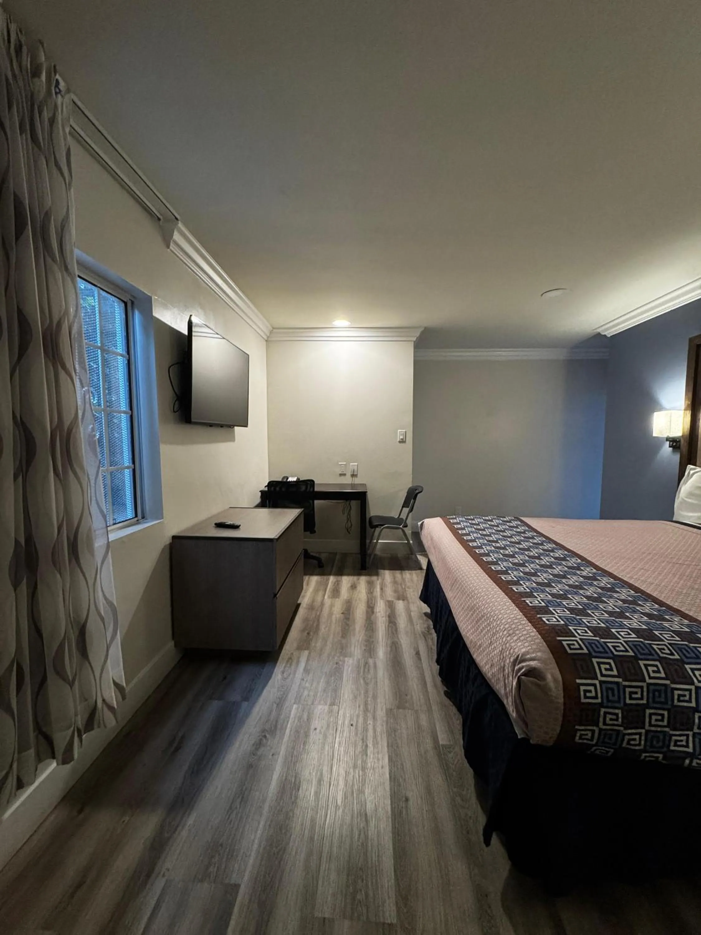 Bedroom, Bed in Friendship Motor Inn