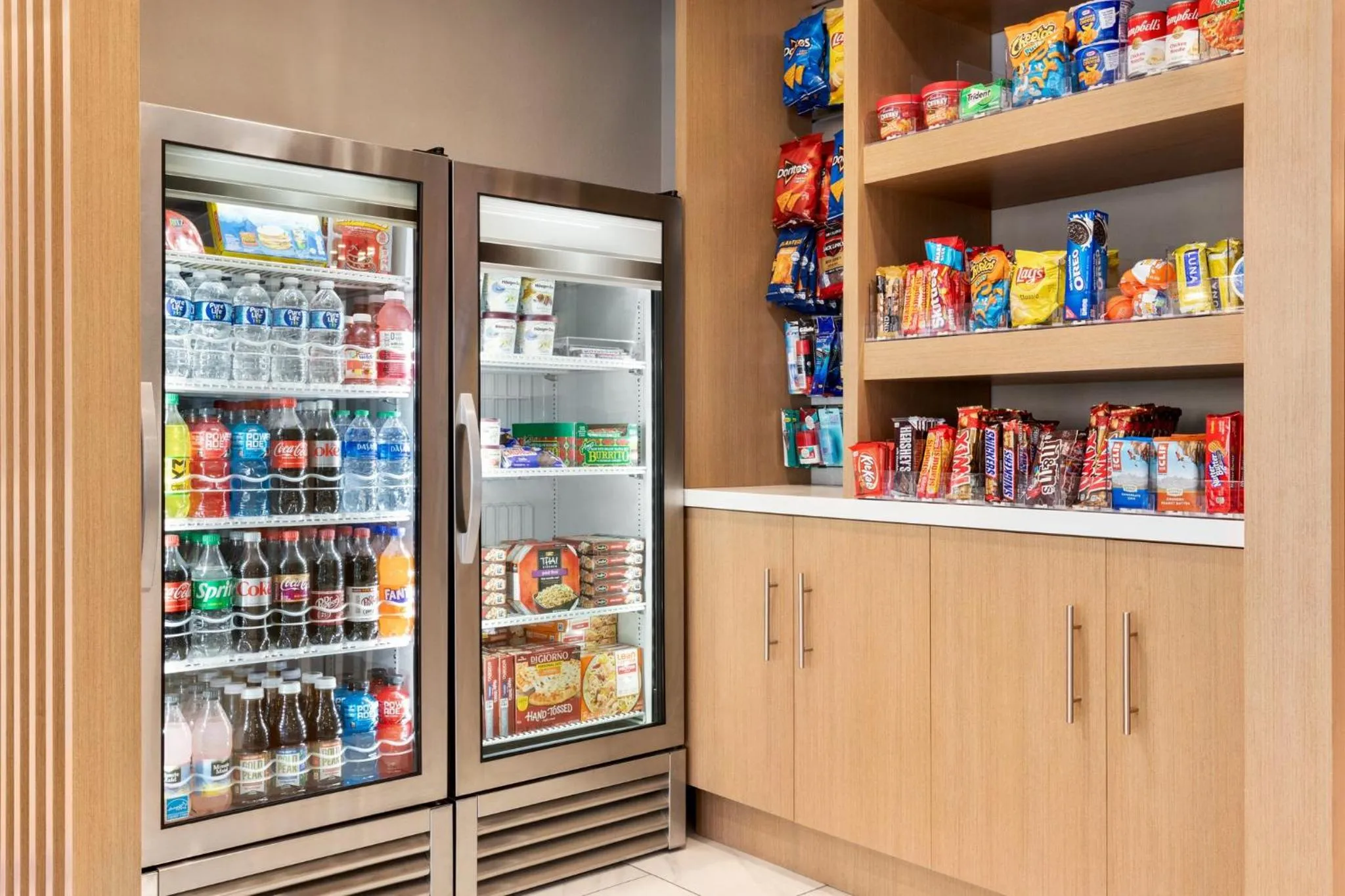 Lobby or reception in Holiday Inn Express - Bowling Green by IHG