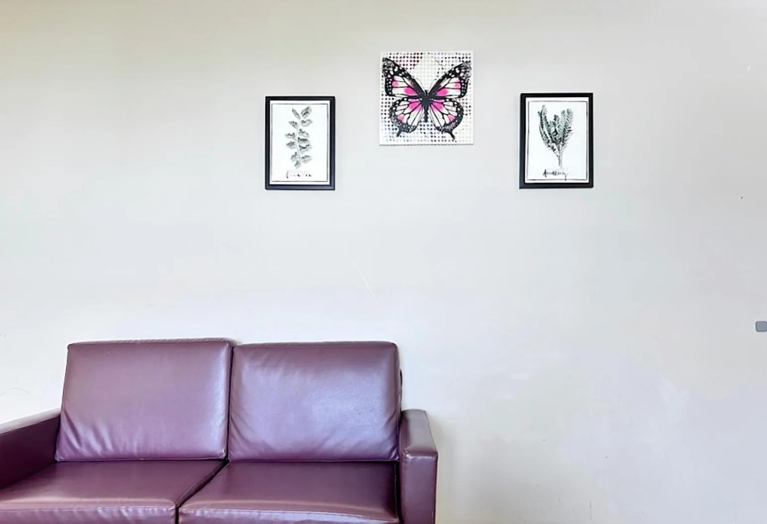 Photo of the whole room in O2 Luxury Hotel