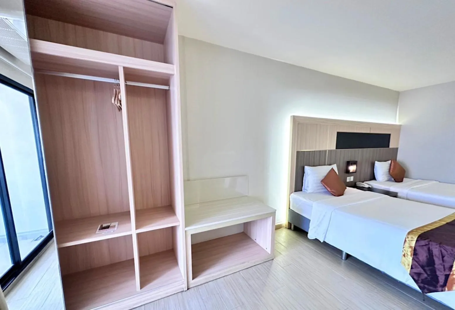 Photo of the whole room, Bed in O2 Luxury Hotel