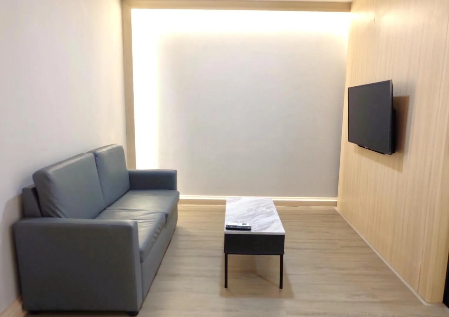 O2 Grand Suvarnabhumi Airport - Free Scheduled Shuttle from Hotel to Suvarnabhumi Airport