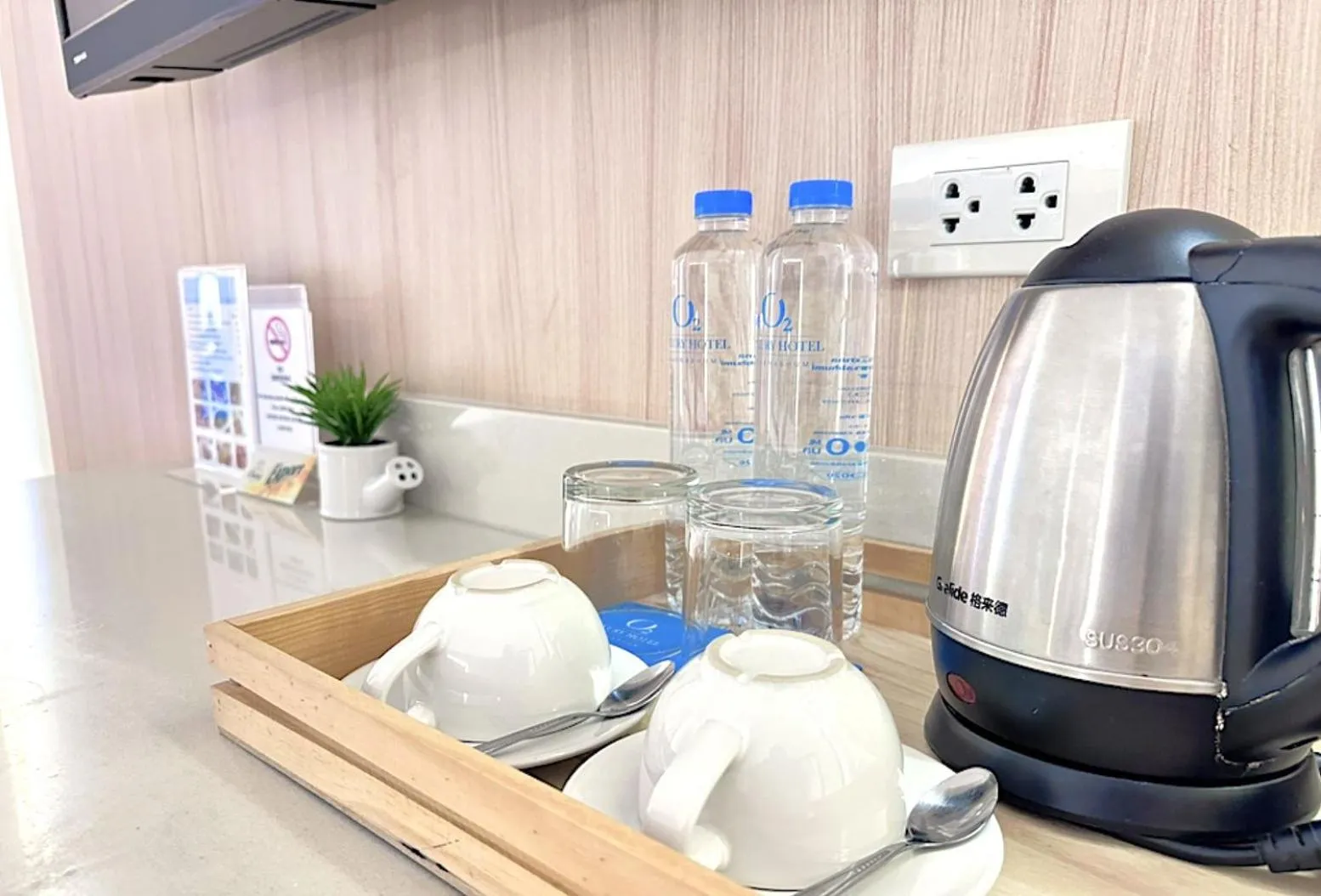 O2 Grand Suvarnabhumi Airport - Free Scheduled Shuttle from Hotel to Suvarnabhumi Airport