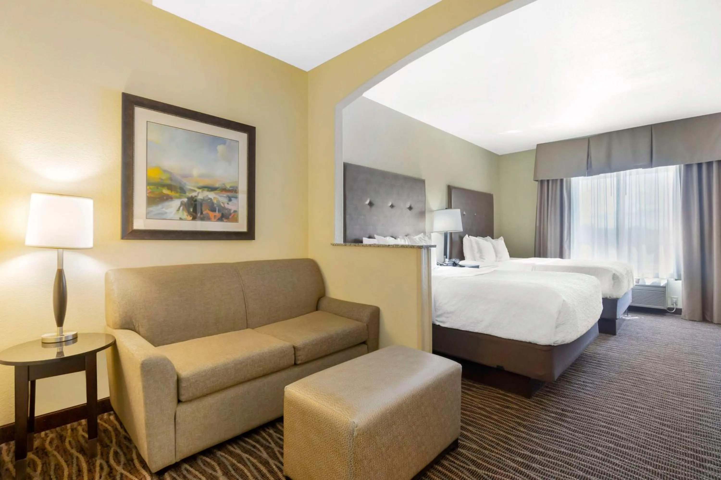 Bedroom, Bed in Best Western Plus Ellensburg Hotel