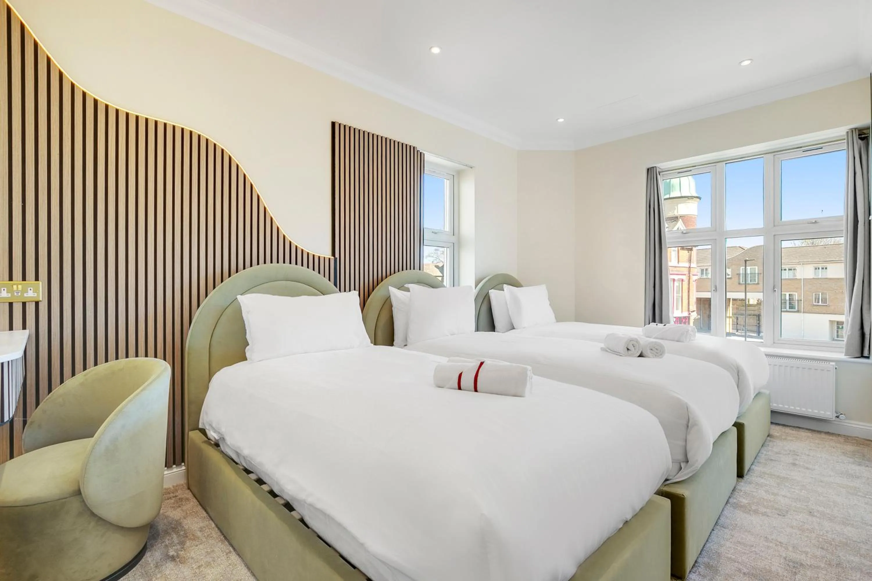 Bed in London Star Hotel