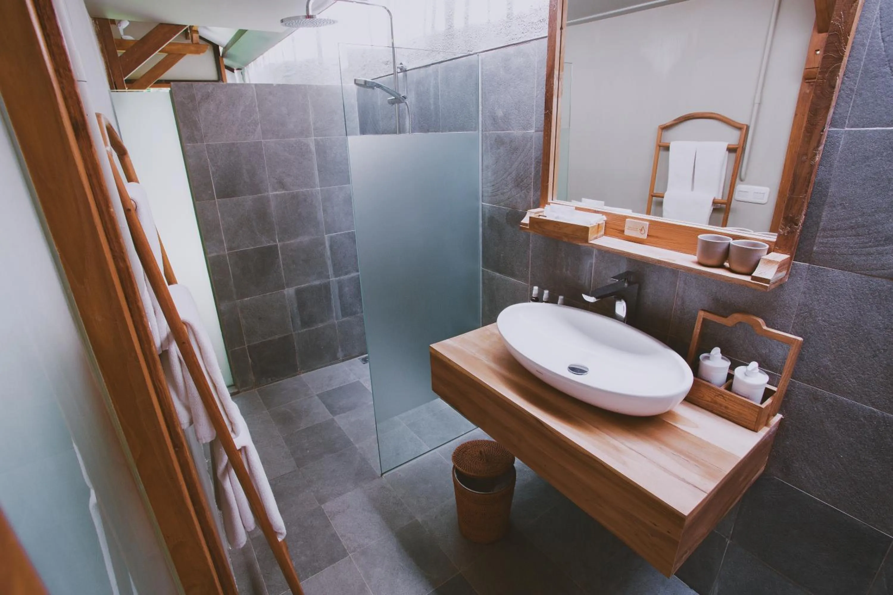 Bathroom in Ayom Java Village Solo