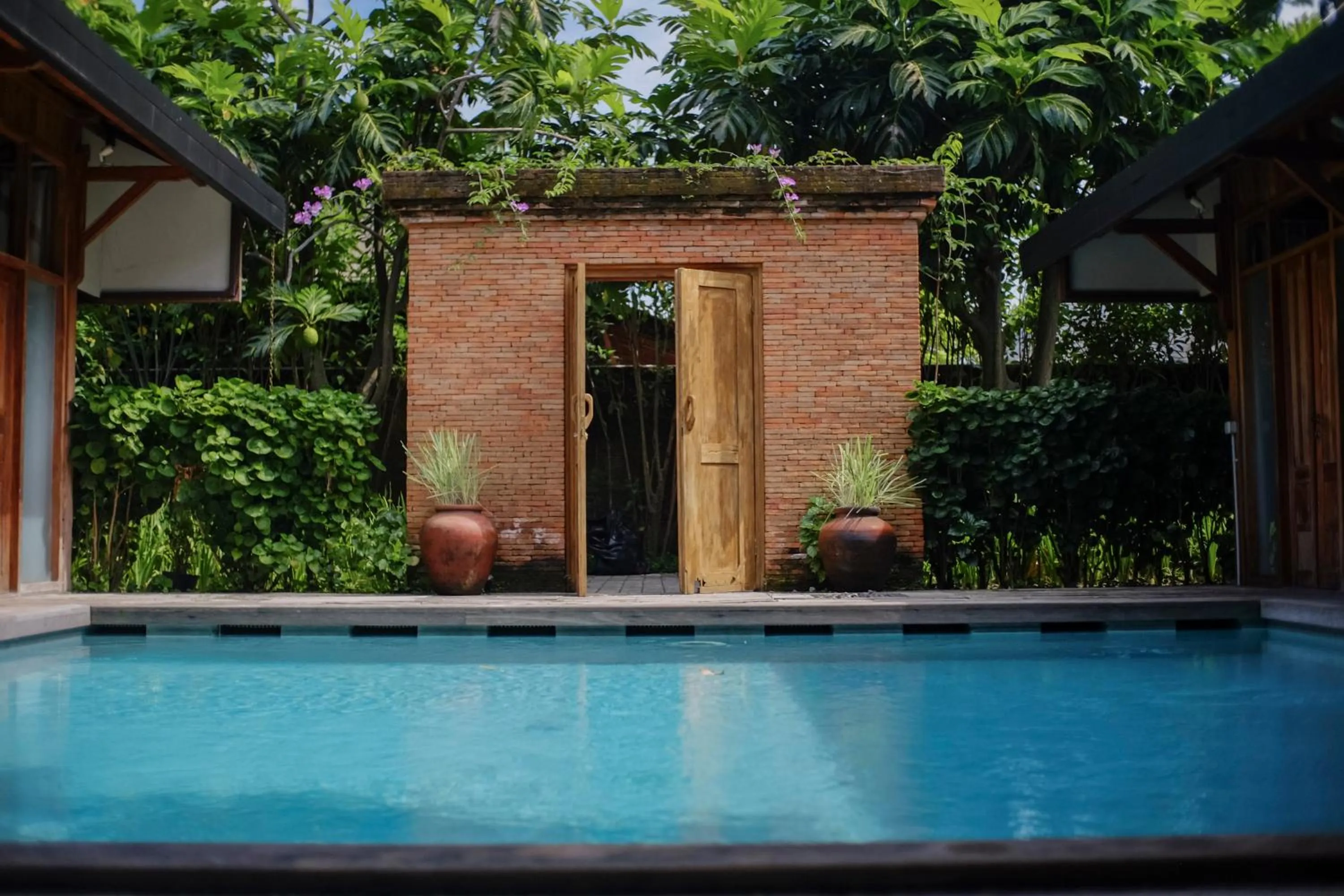 Facade/entrance in Ayom Java Village Solo