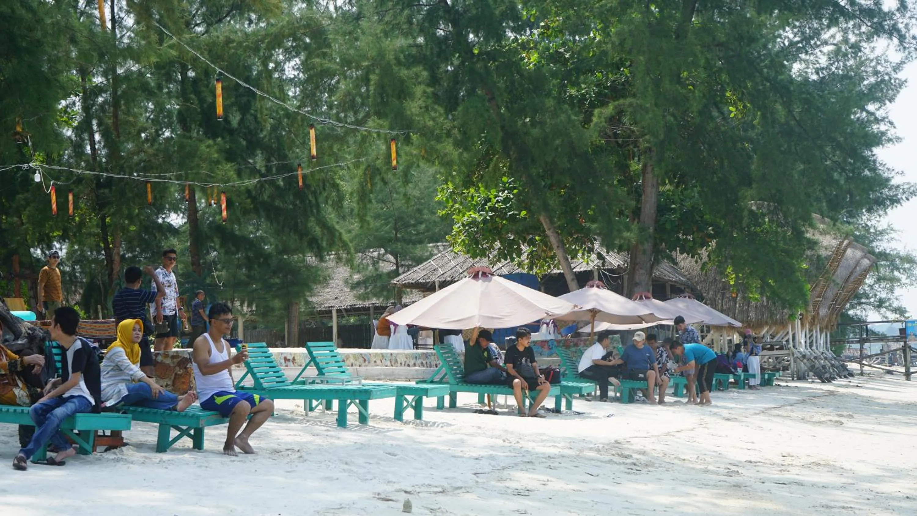 Madu Tiga Beach and Resort