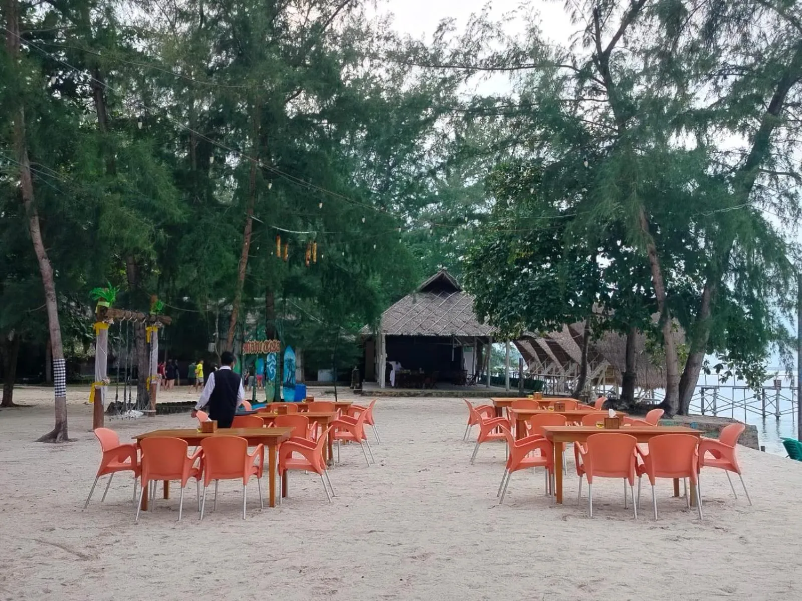 Madu Tiga Beach and Resort