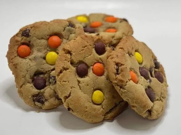 Food in Claymore Inn and Suites