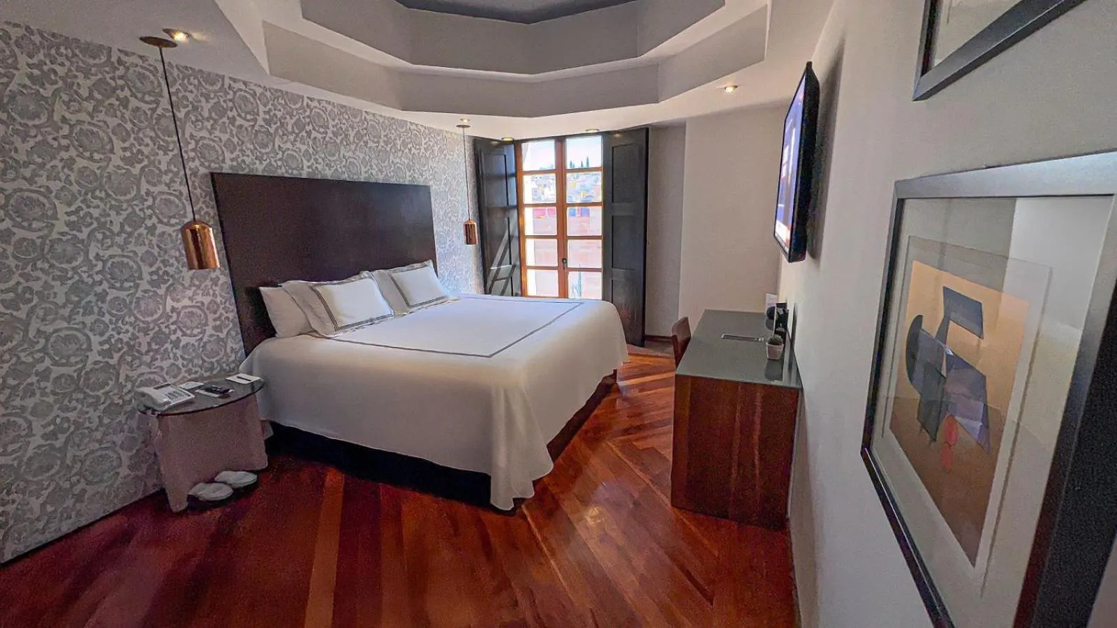 Bedroom, Bed in Santa Rita Hotel del Arte