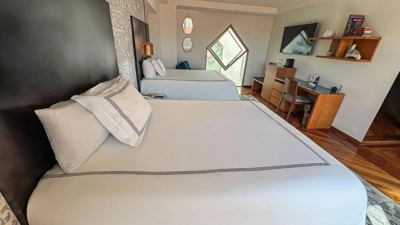 Photo of the whole room, Bed in Santa Rita Hotel del Arte