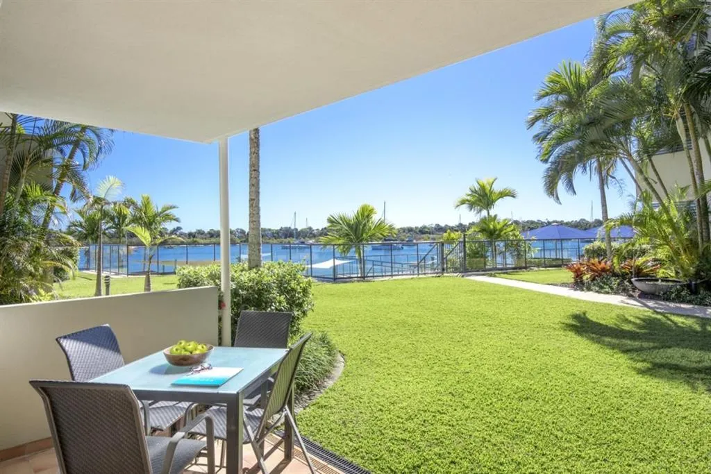 Noosa Shores Resort