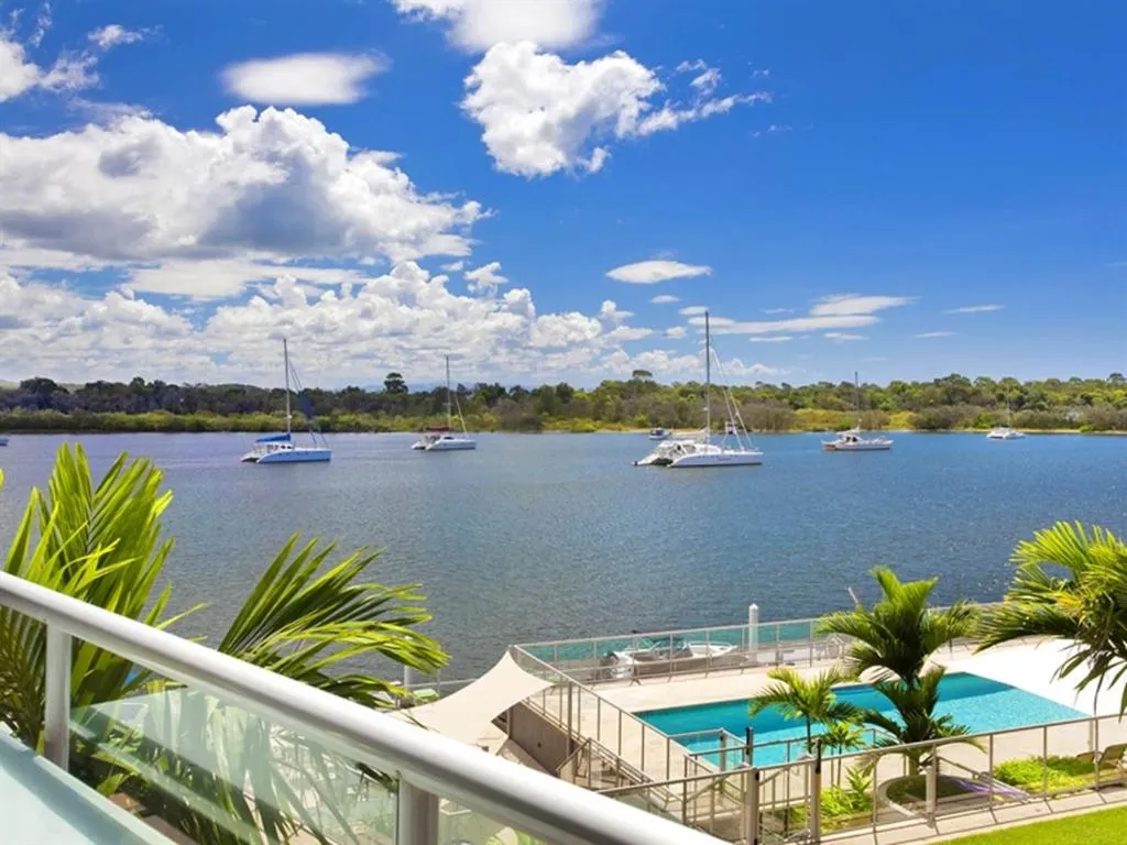 Noosa Shores Resort