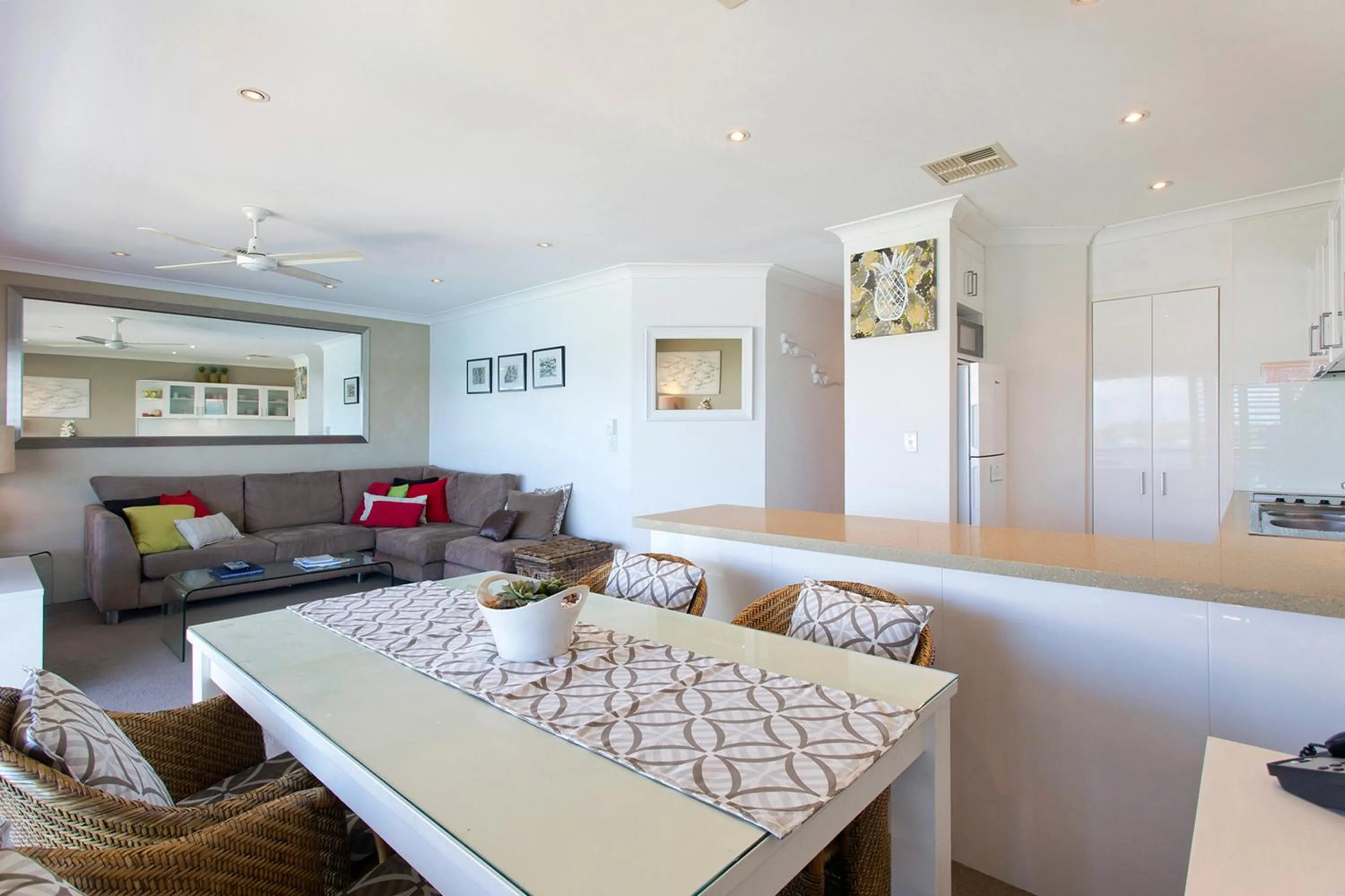 Dining area in Noosa Shores Resort