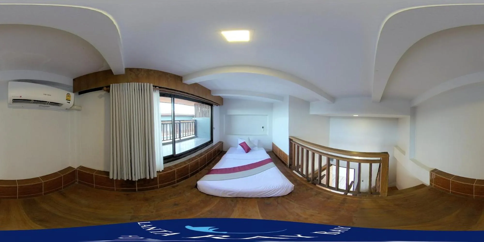 Bedroom, Bed in Lanta Ray Bay Hotel