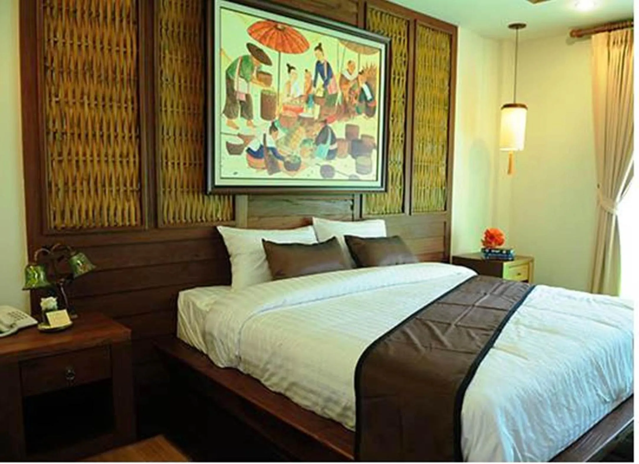 Bed in Villa Korbhun Khinbua