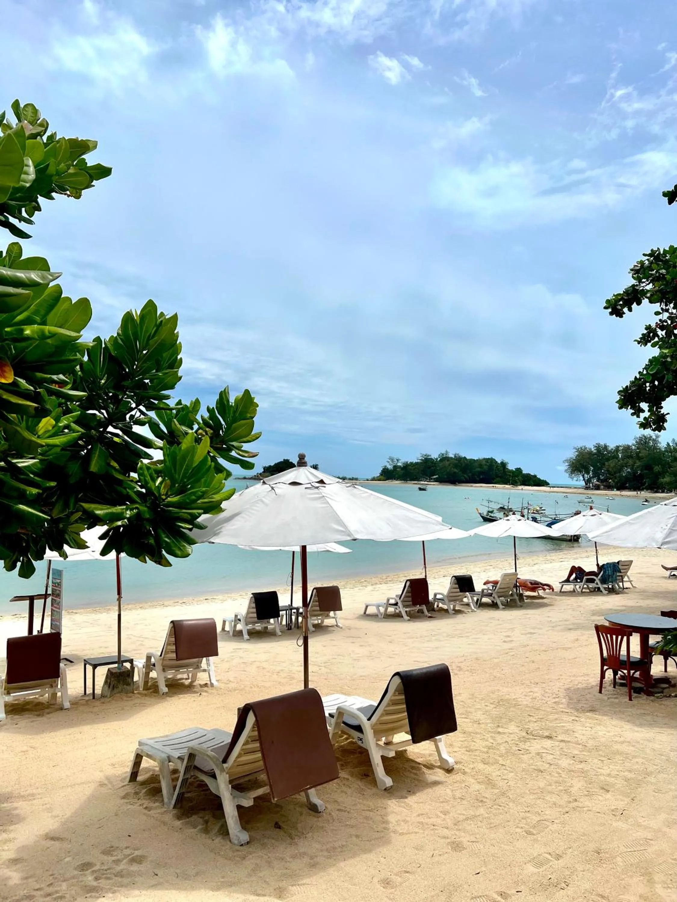 Beach in PS Thana Resort