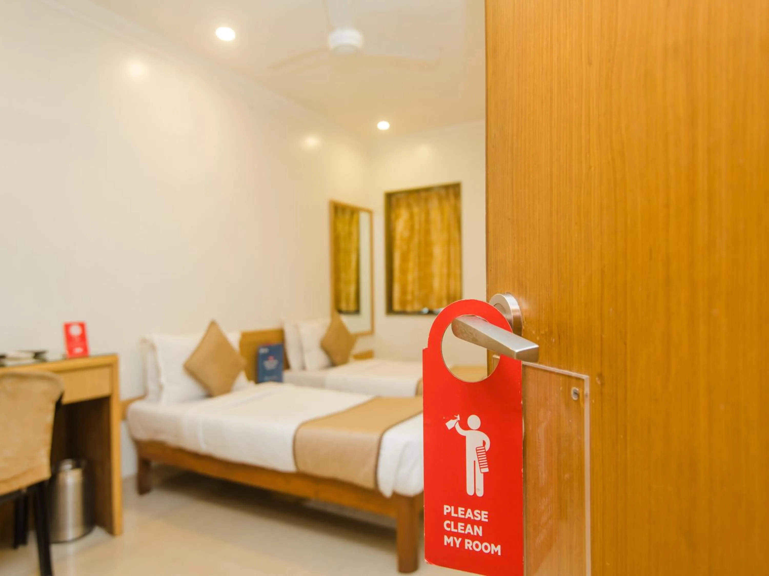 Bedroom, Bed in Accord Hotel