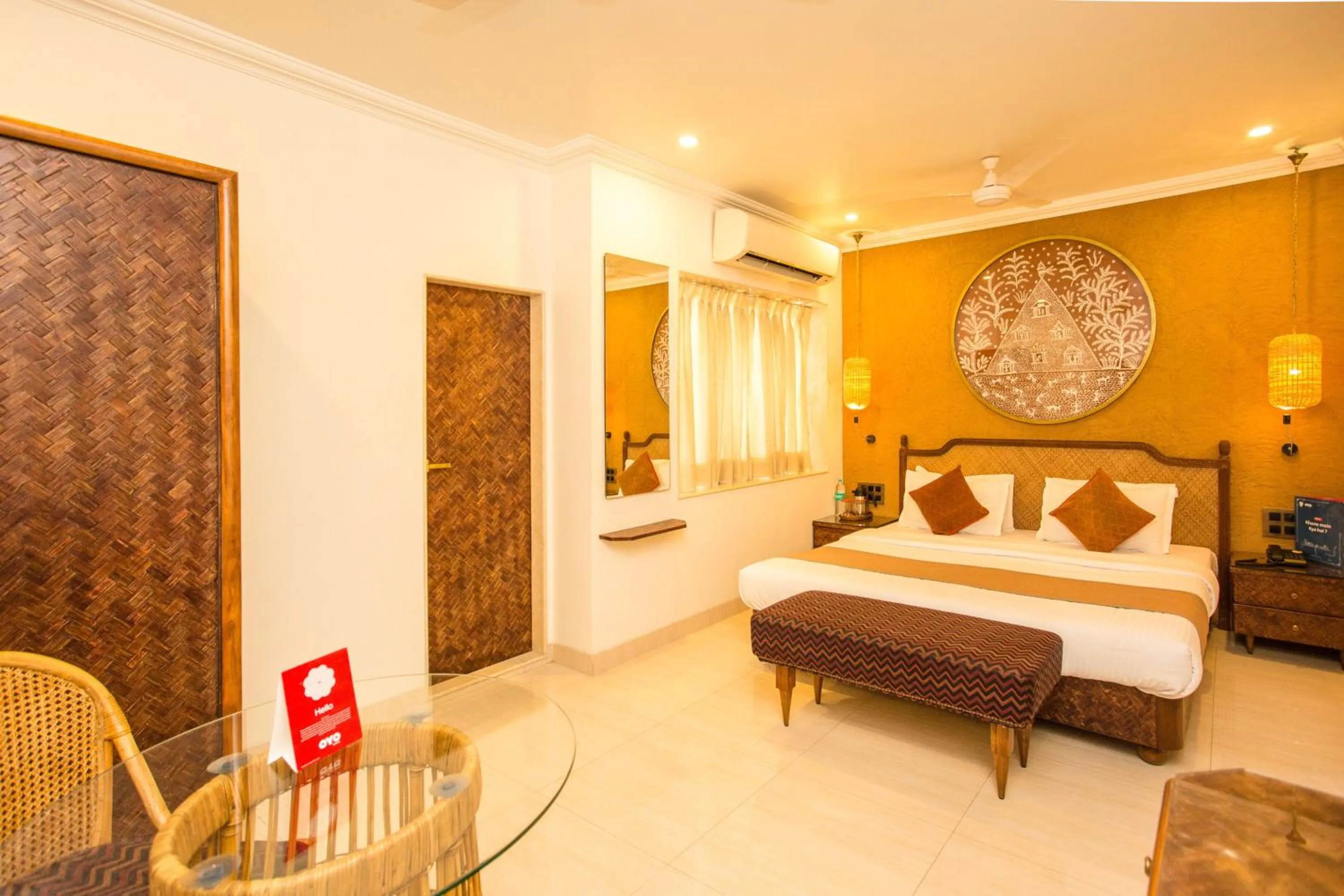 Bedroom, Bed in Accord Hotel