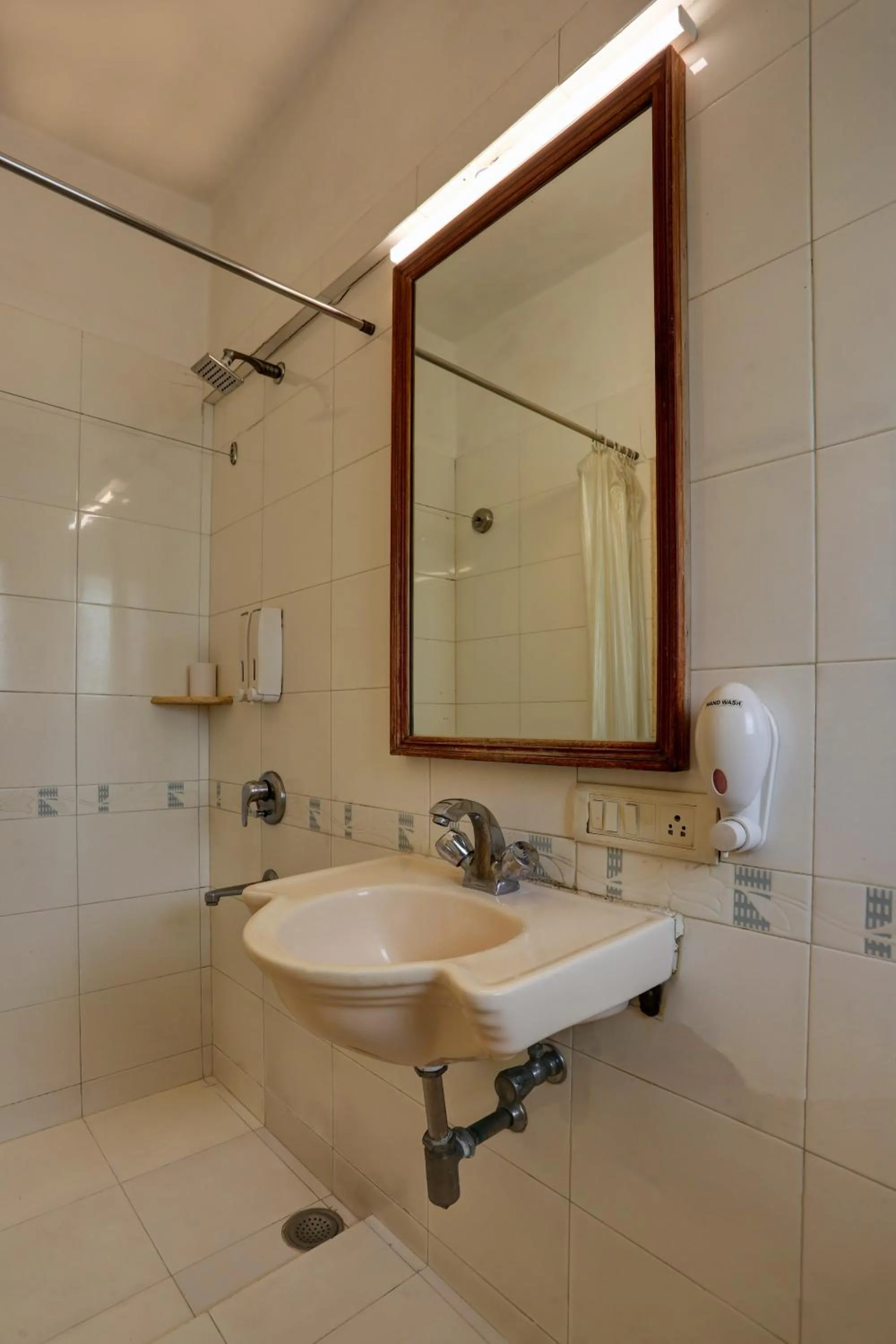 Bathroom in Accord Hotel