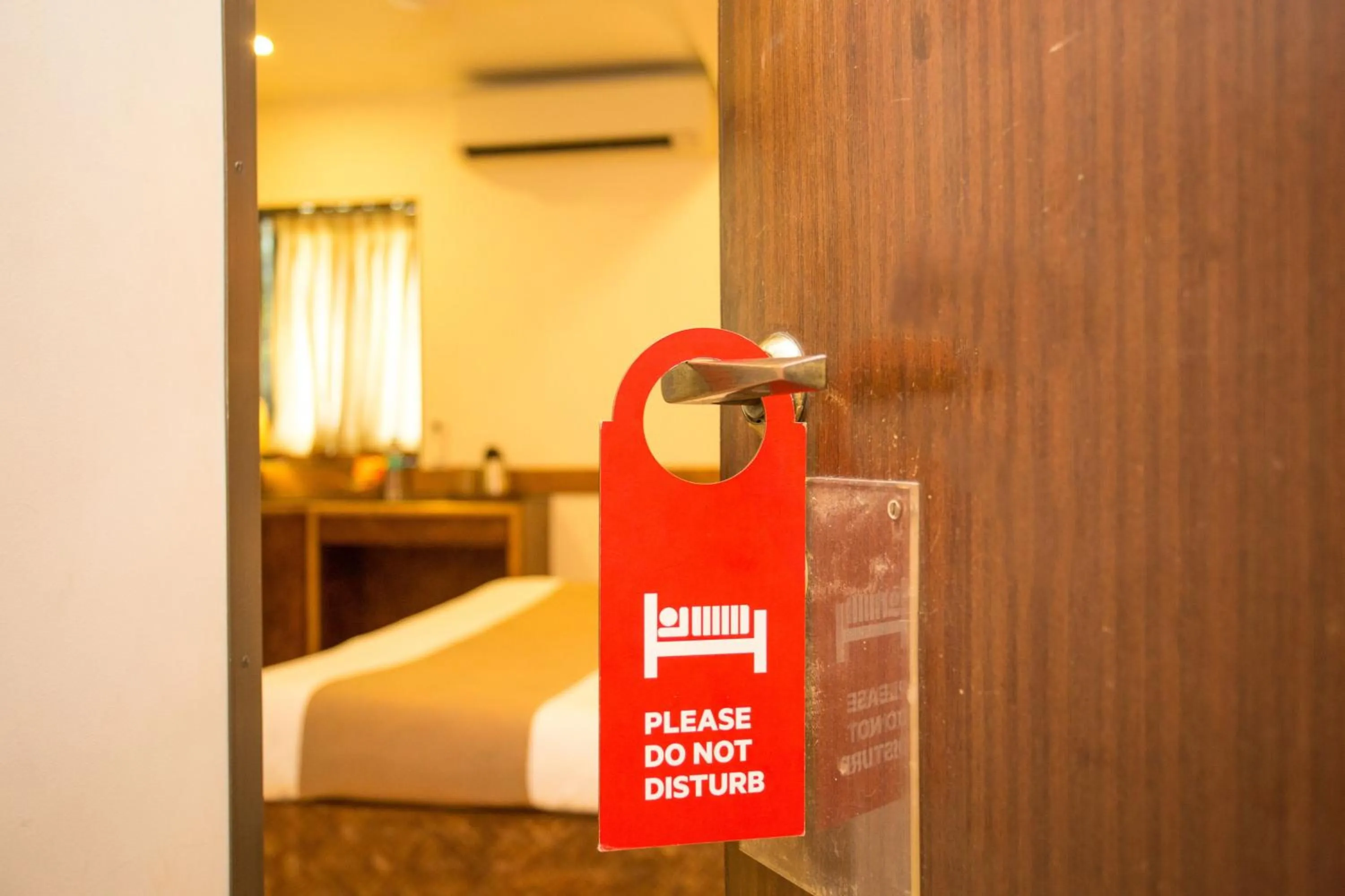 Text overlay in Accord Hotel