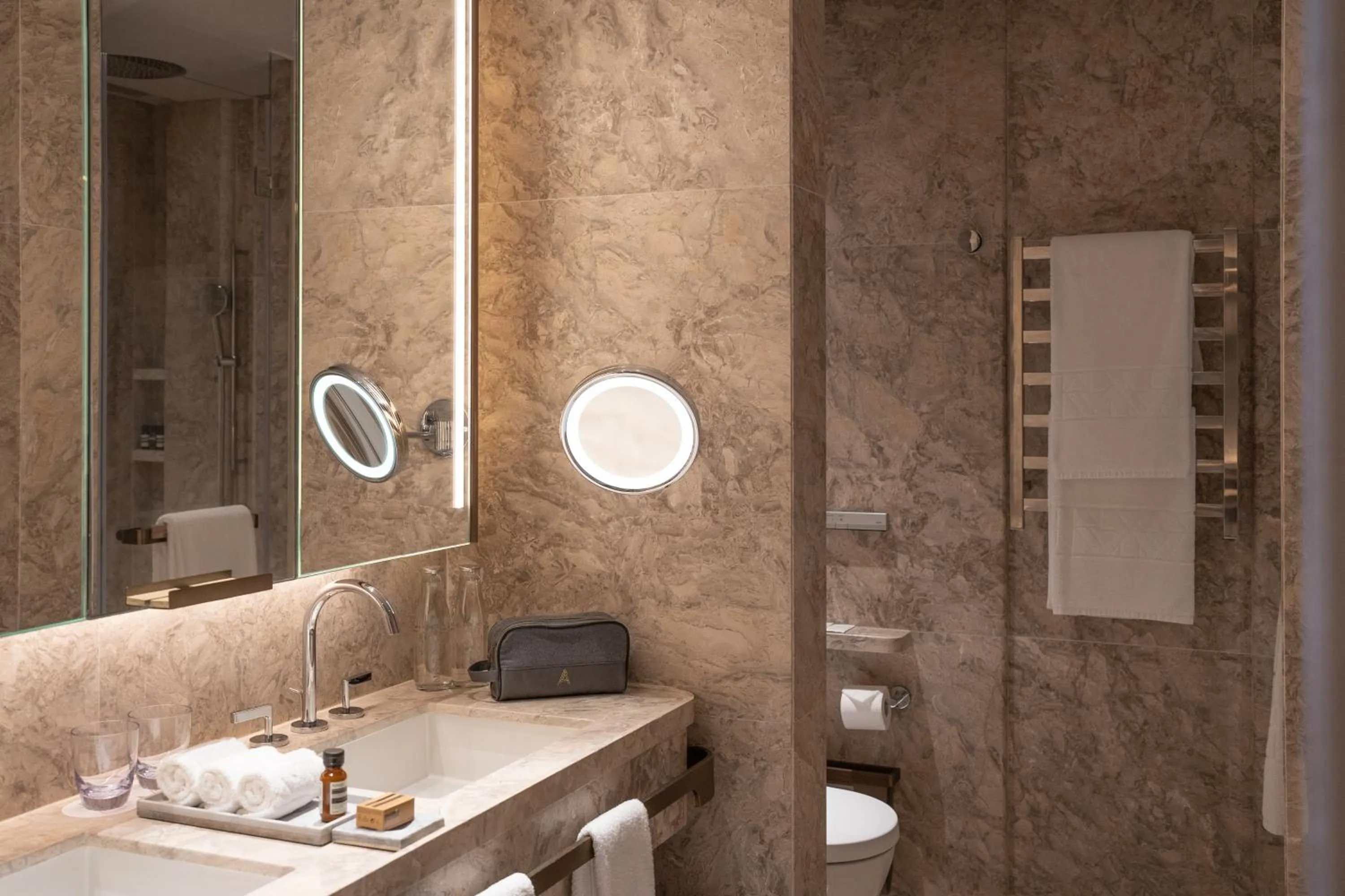 Bathroom in K11 ARTUS