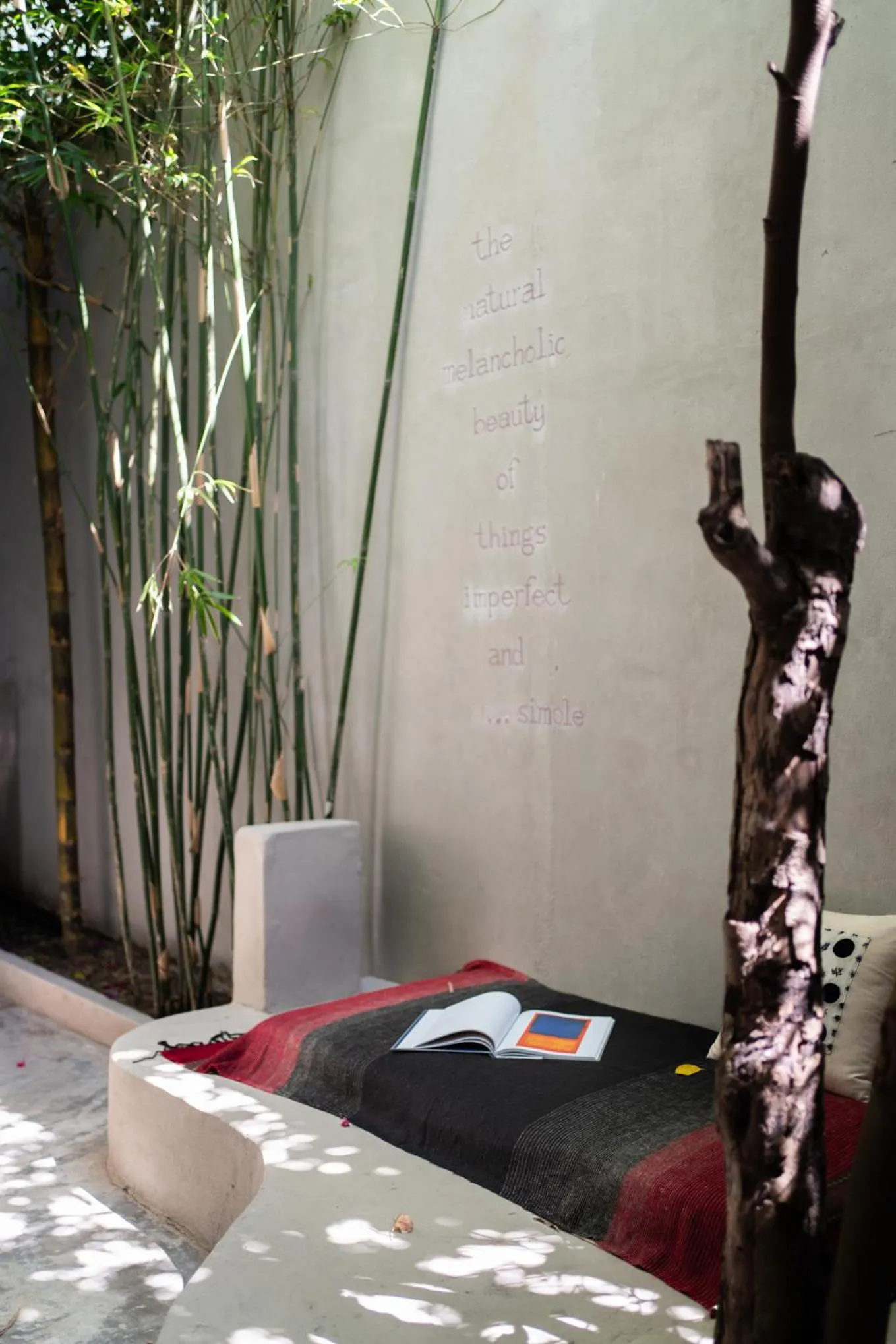 Garden, Bed in Dechiu