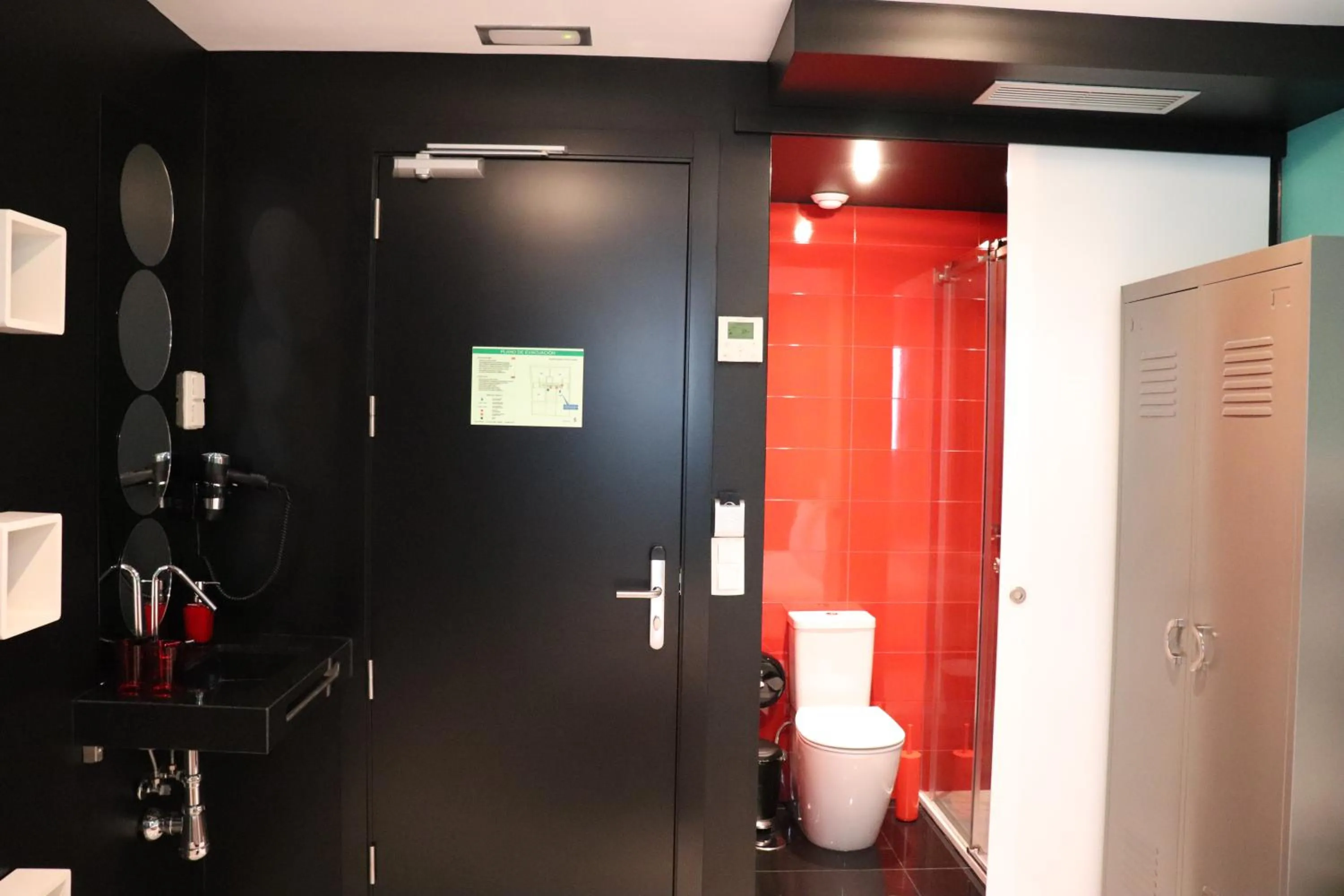 Bathroom in Hotelfreedom