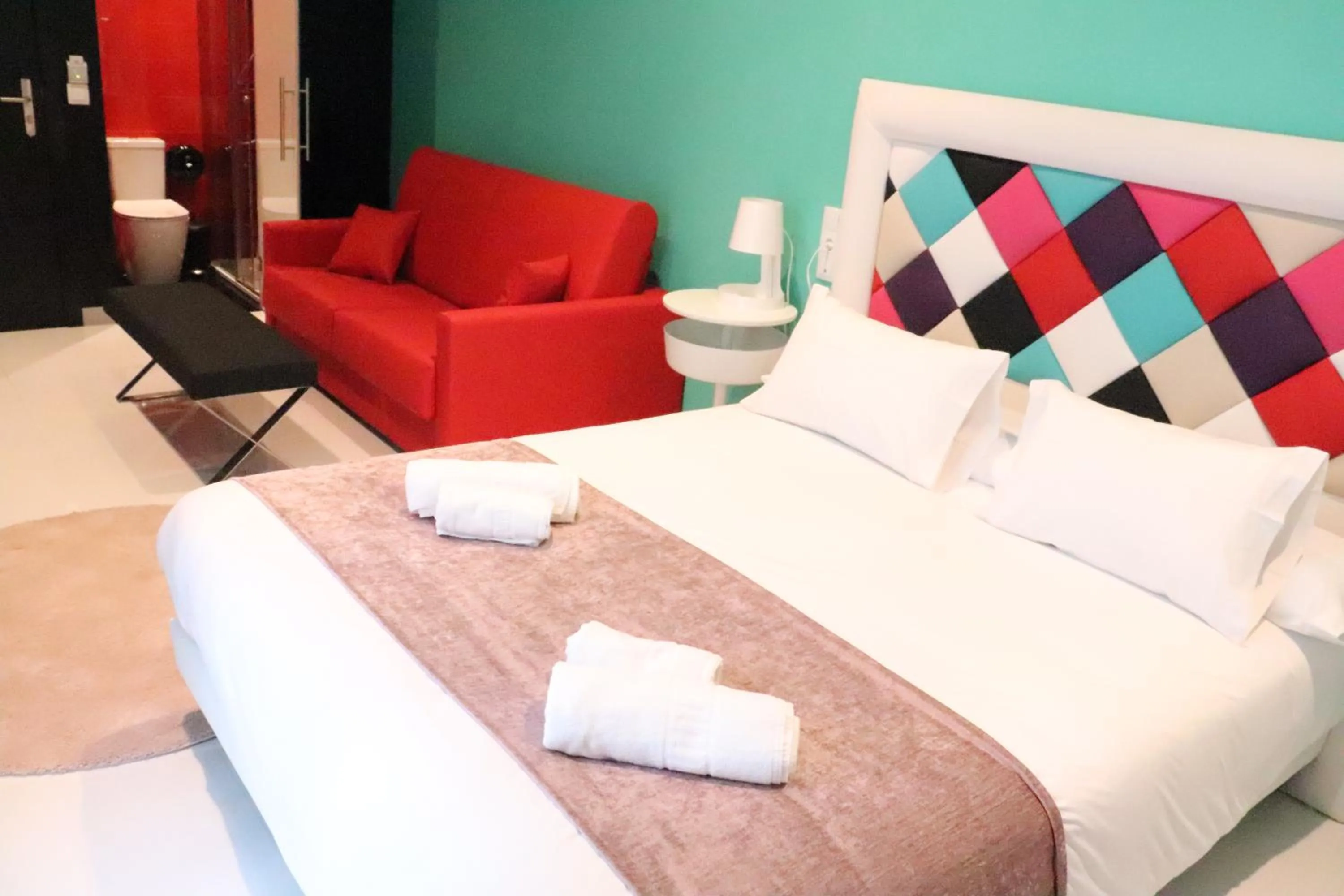 Photo of the whole room, Bed in Hotelfreedom