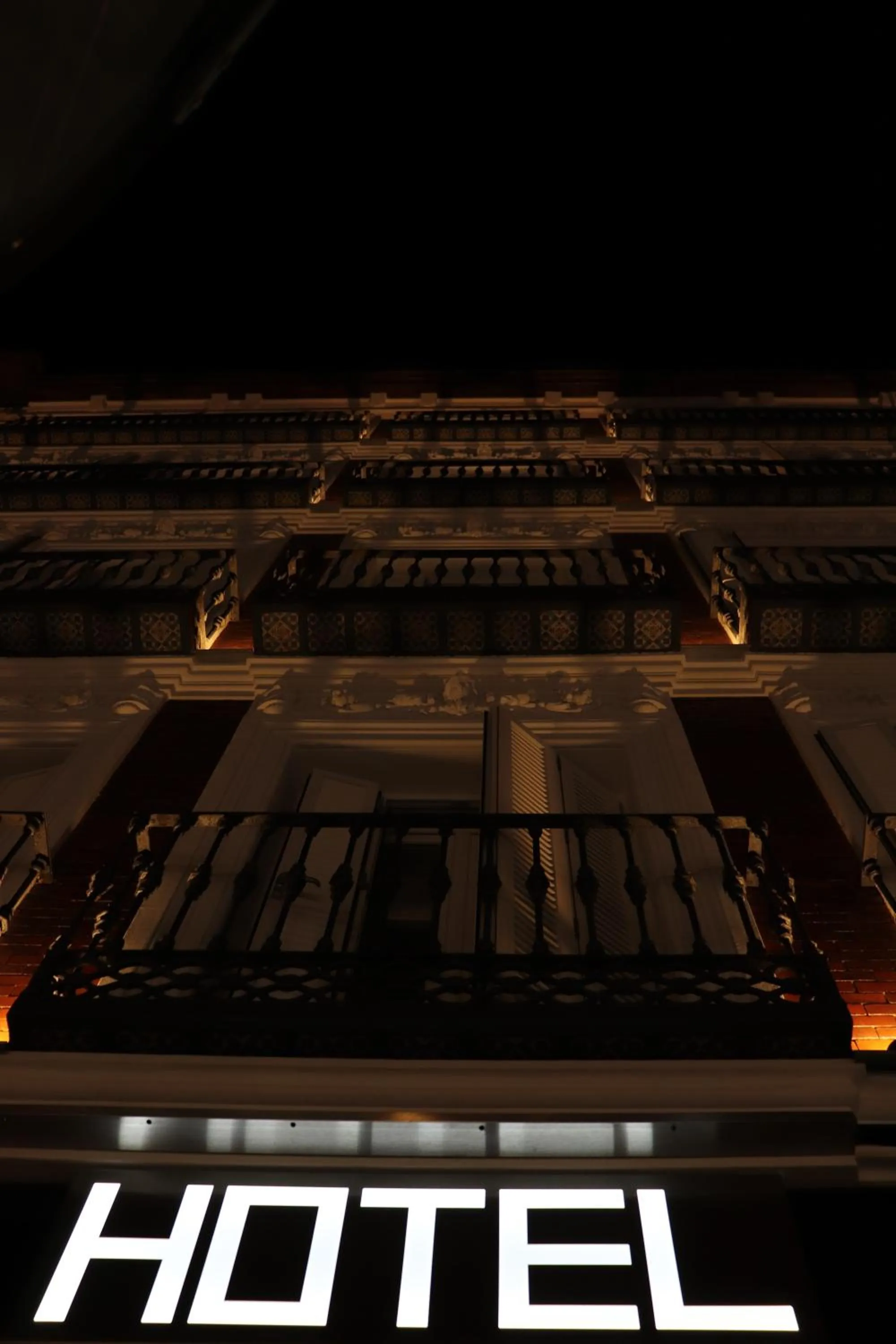 Facade/entrance, Property Building in Hotelfreedom