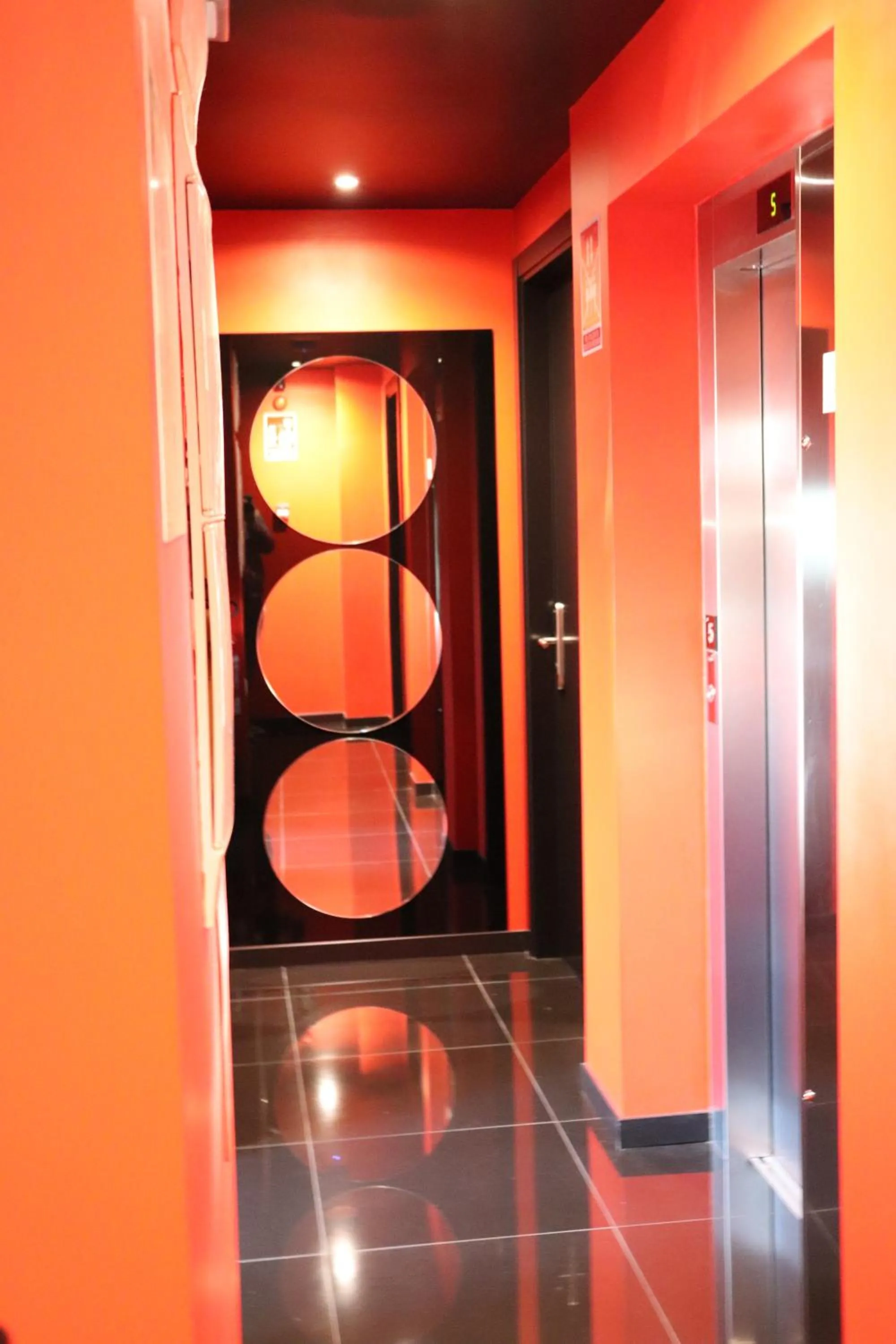 Area and facilities, Bathroom in Hotelfreedom