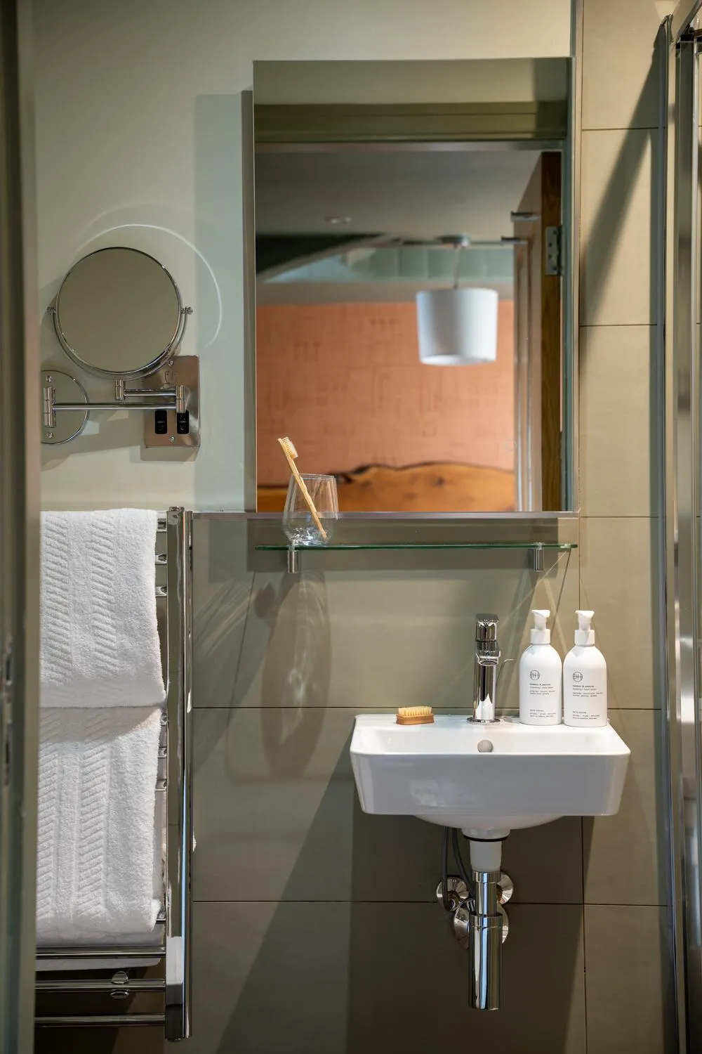 Shower in Royal Oak at Keswick