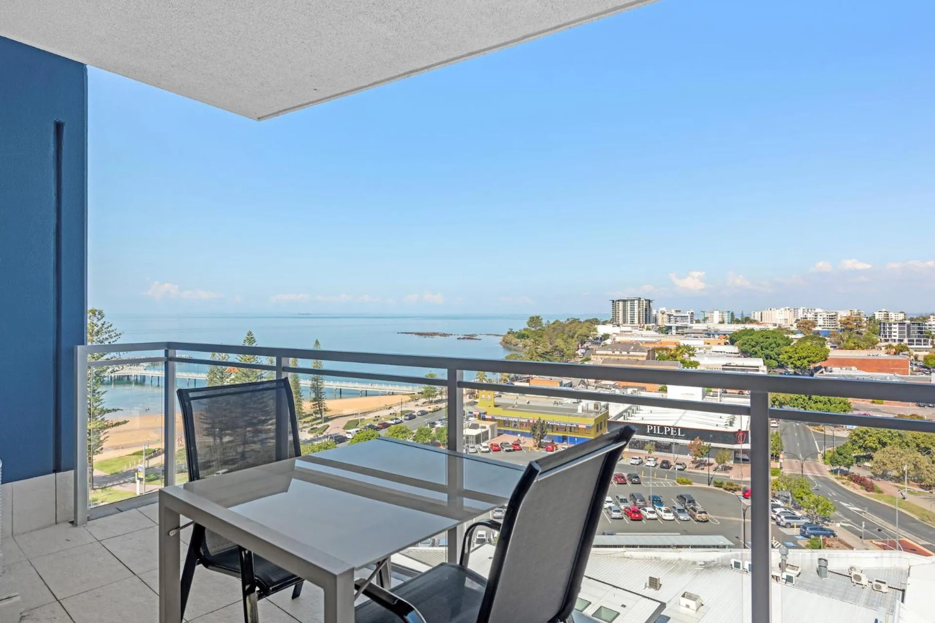 Sea view in Proximity Waterfront Apartments
