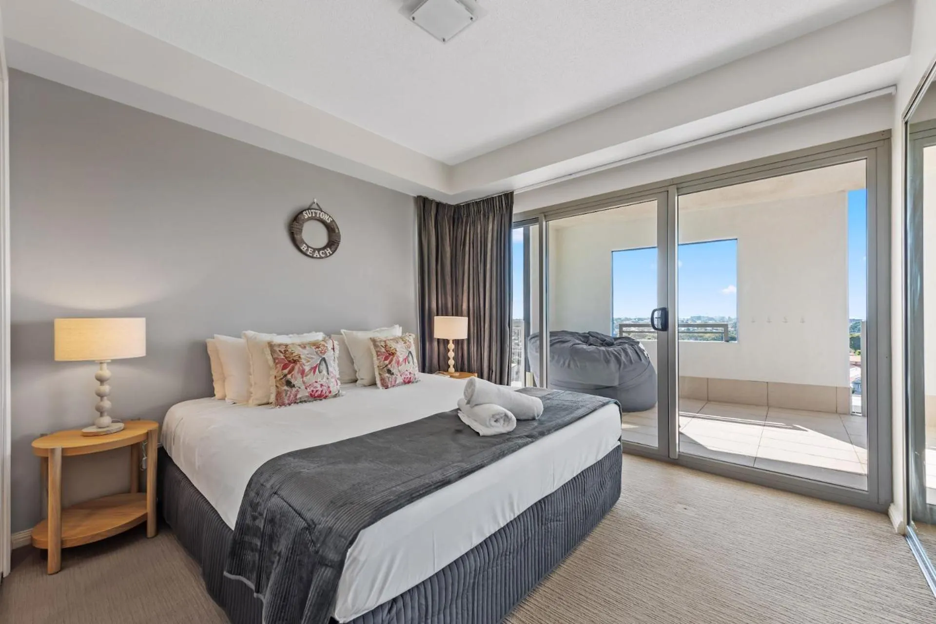 Bed in Proximity Waterfront Apartments