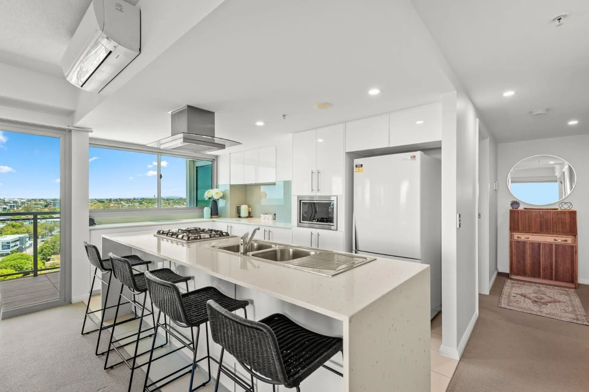 Kitchen or kitchenette in Proximity Waterfront Apartments