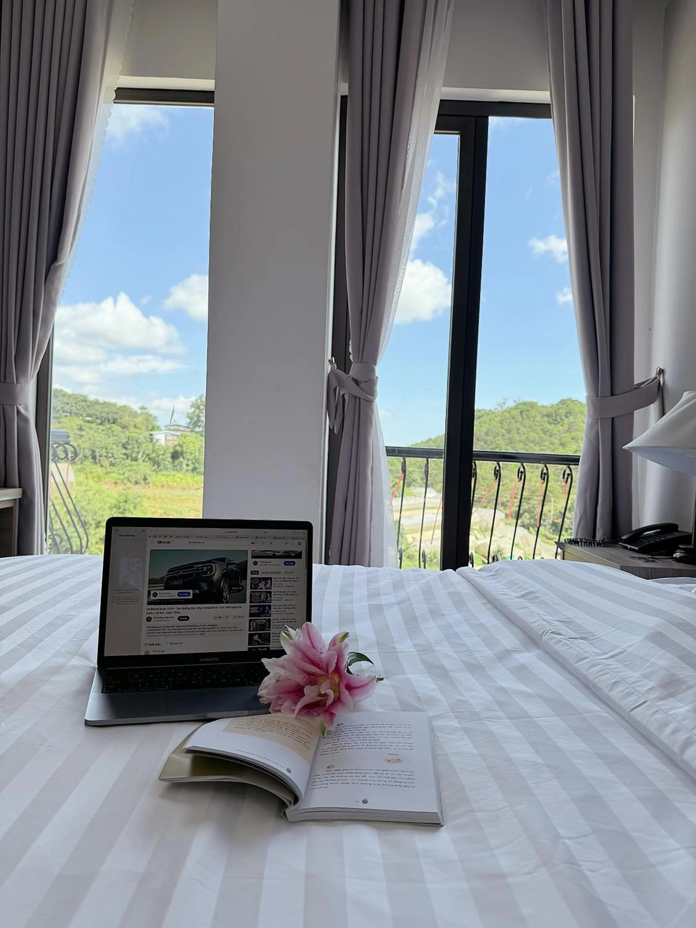 View (from property/room), Bed in Amia Dalat