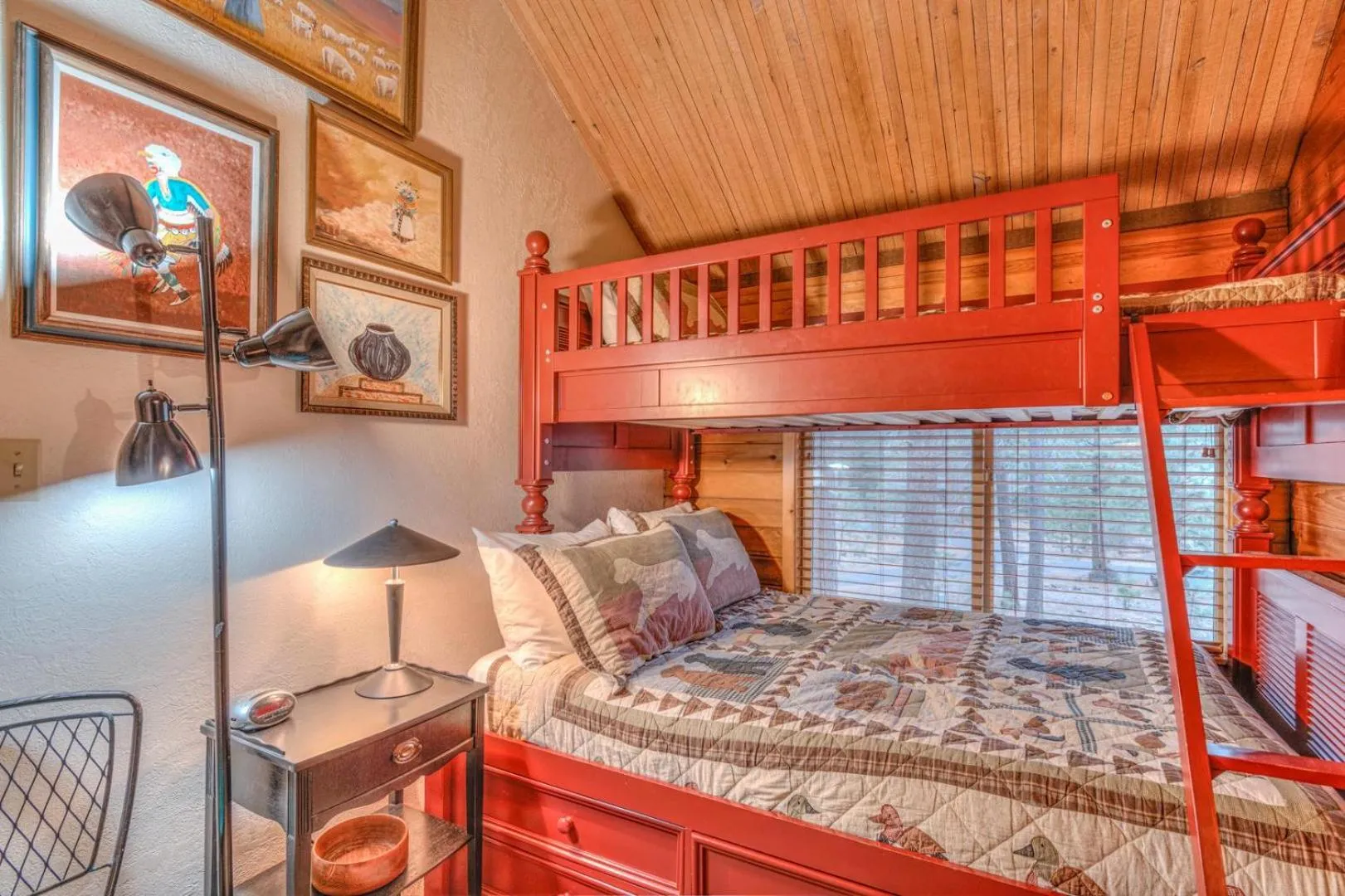 Bed in Pine Needle - Unit 7