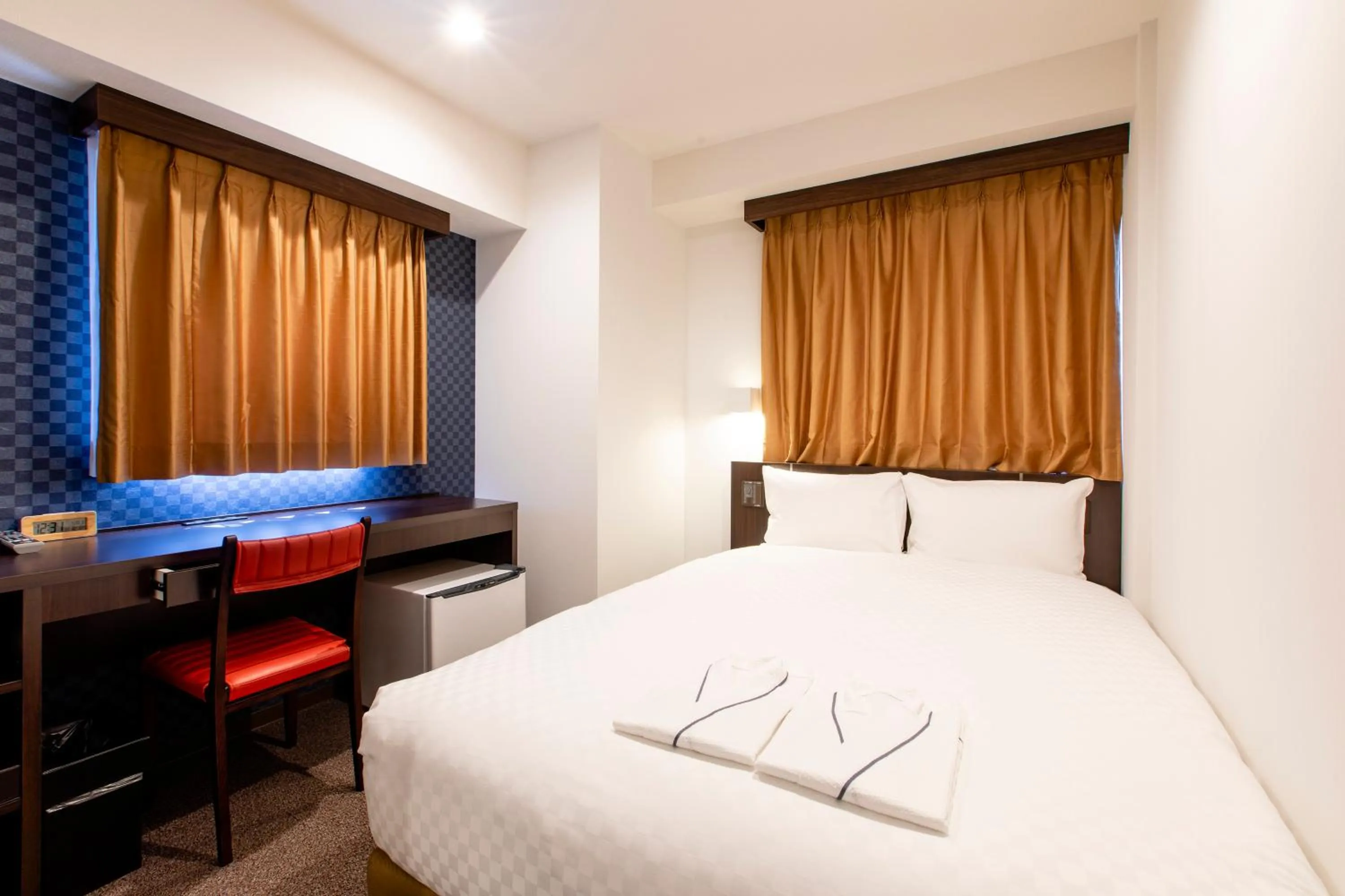 Photo of the whole room, Bed in Hotel Wing International Tokyo Akabane