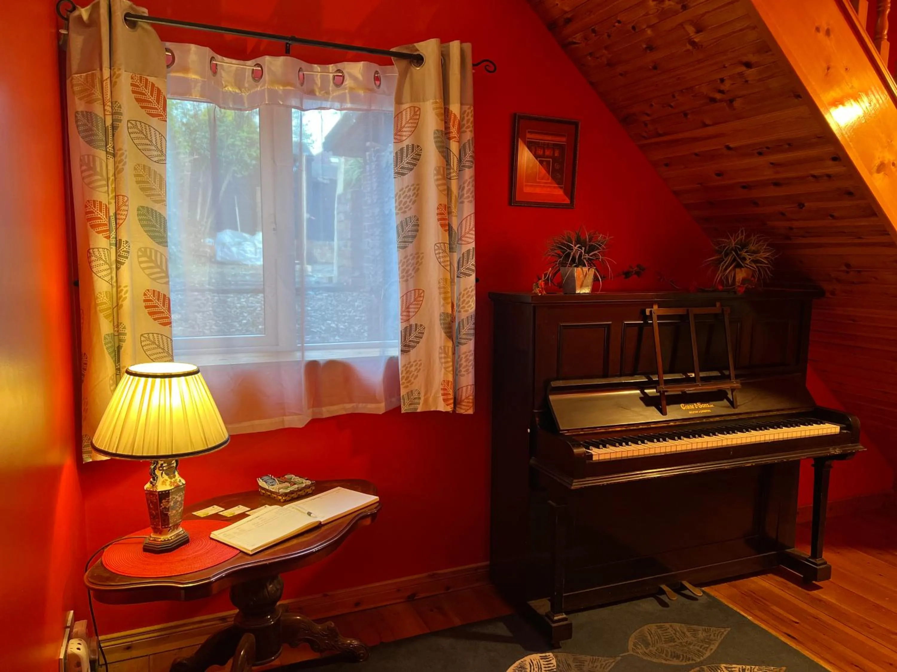 Lobby or reception in Ashfield Bed & Breakfast