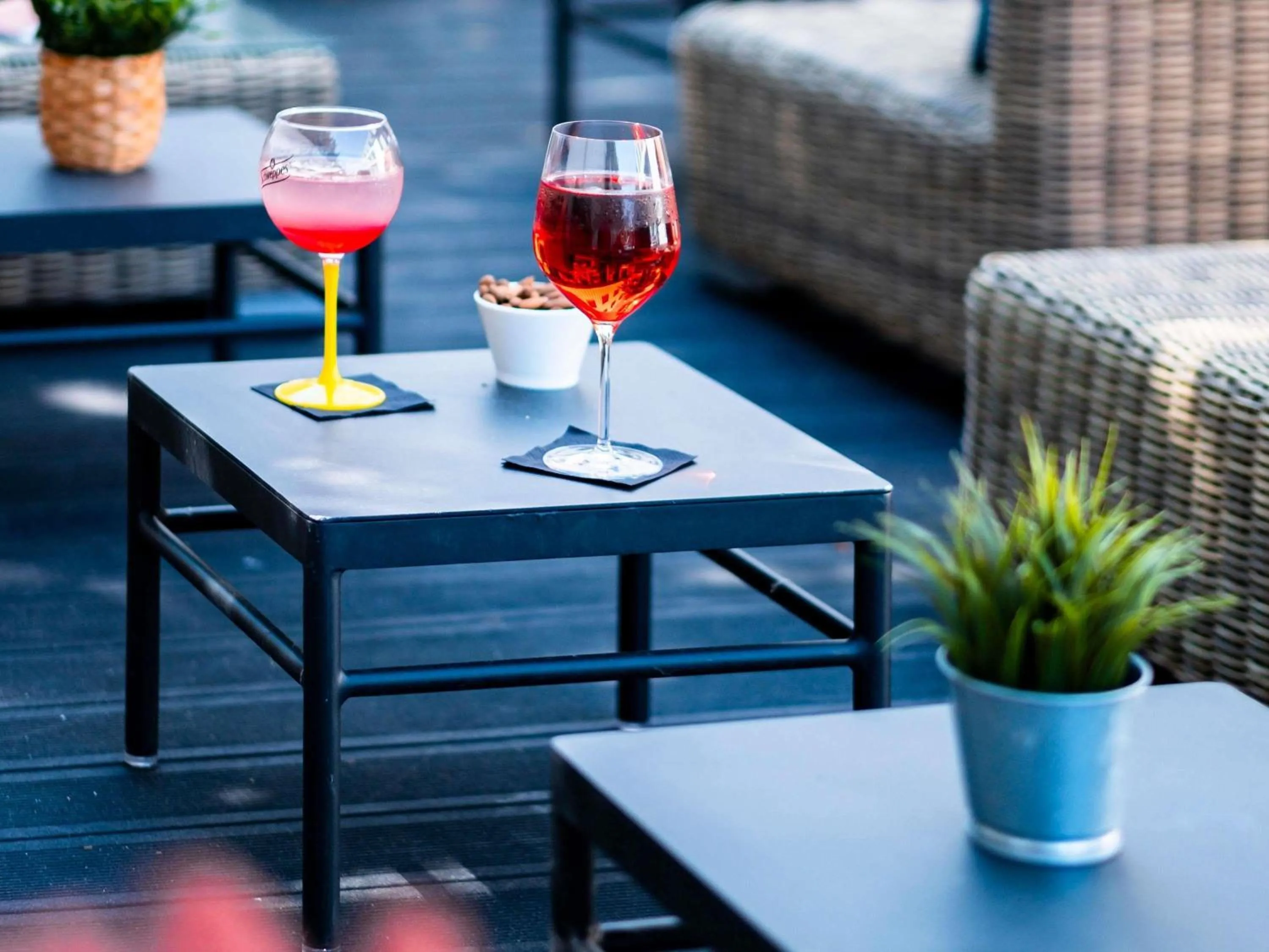 Lounge or bar in ibis Styles Quiberon Centre