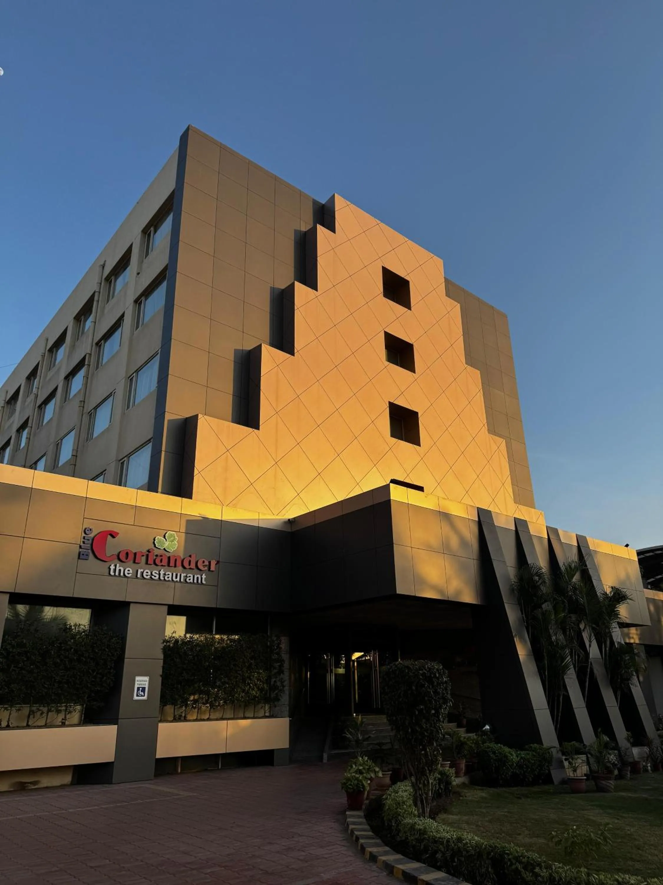 Property building in Lords Plaza Ankleshwar