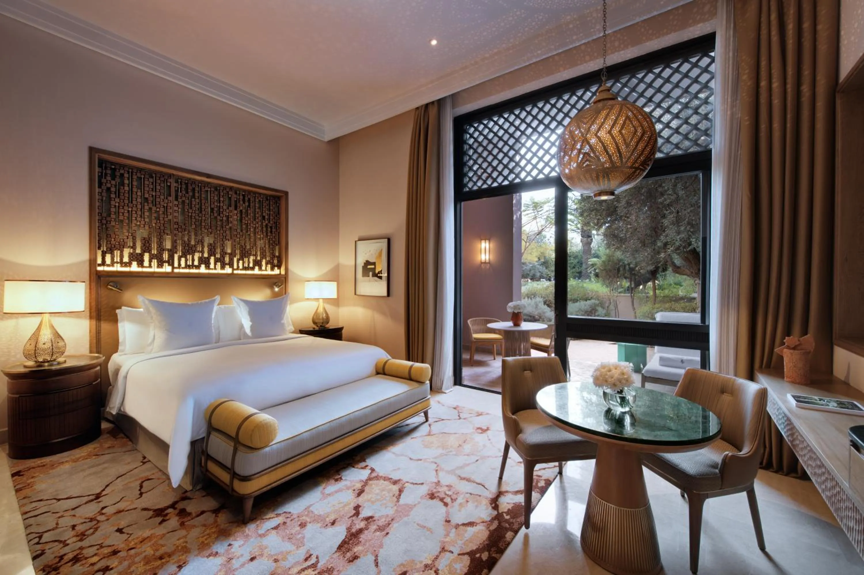 Bedroom, Bed in Four Seasons Resort Marrakech