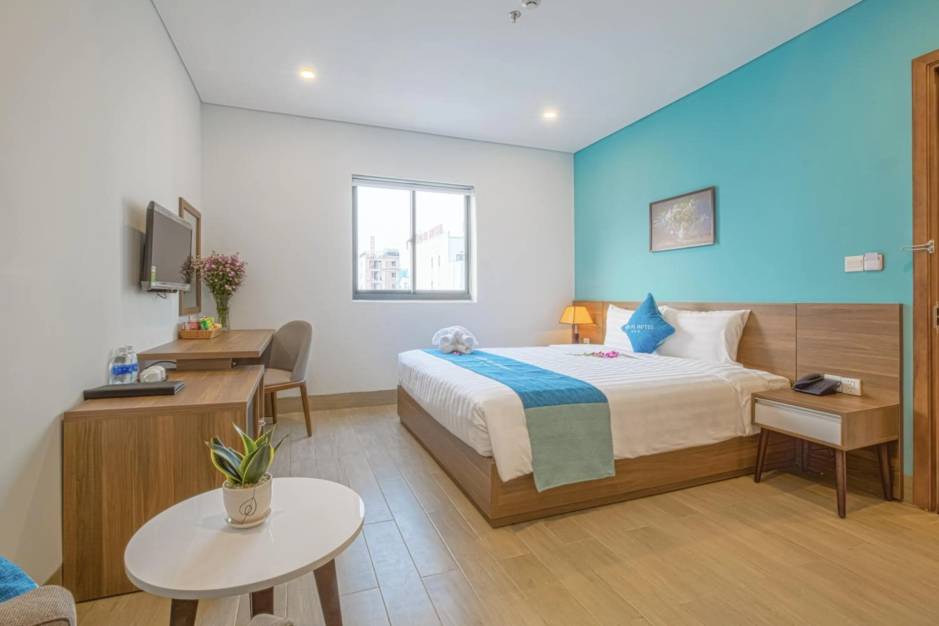 Photo of the whole room, Bed in Yen Vy Hotel and Apartment