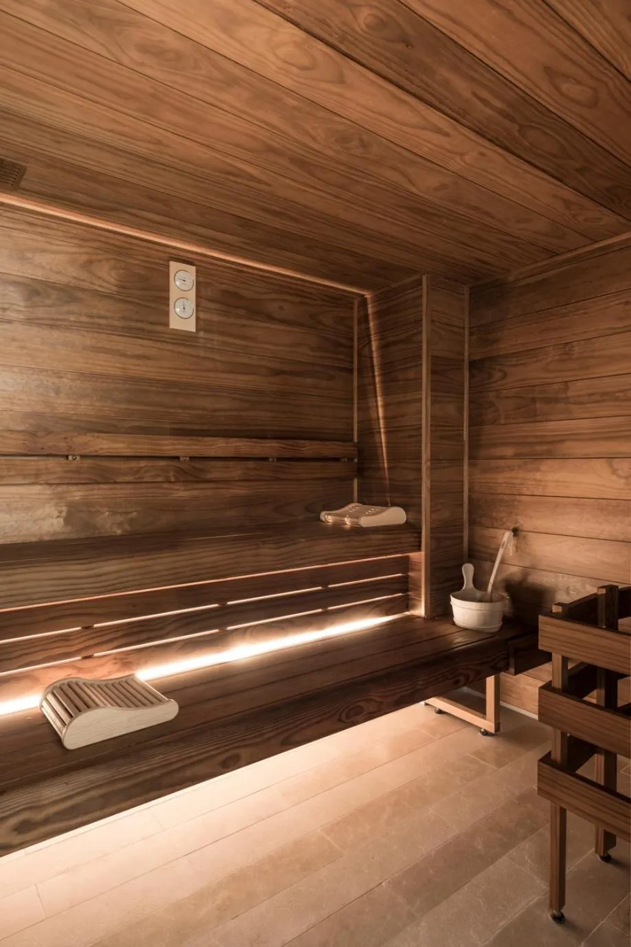 Sauna in Grand Powers Hotel