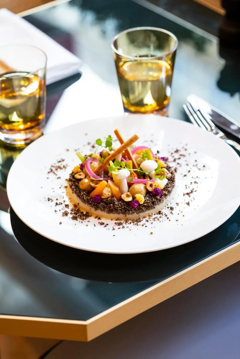 Restaurant/places to eat in Grand Powers Hotel