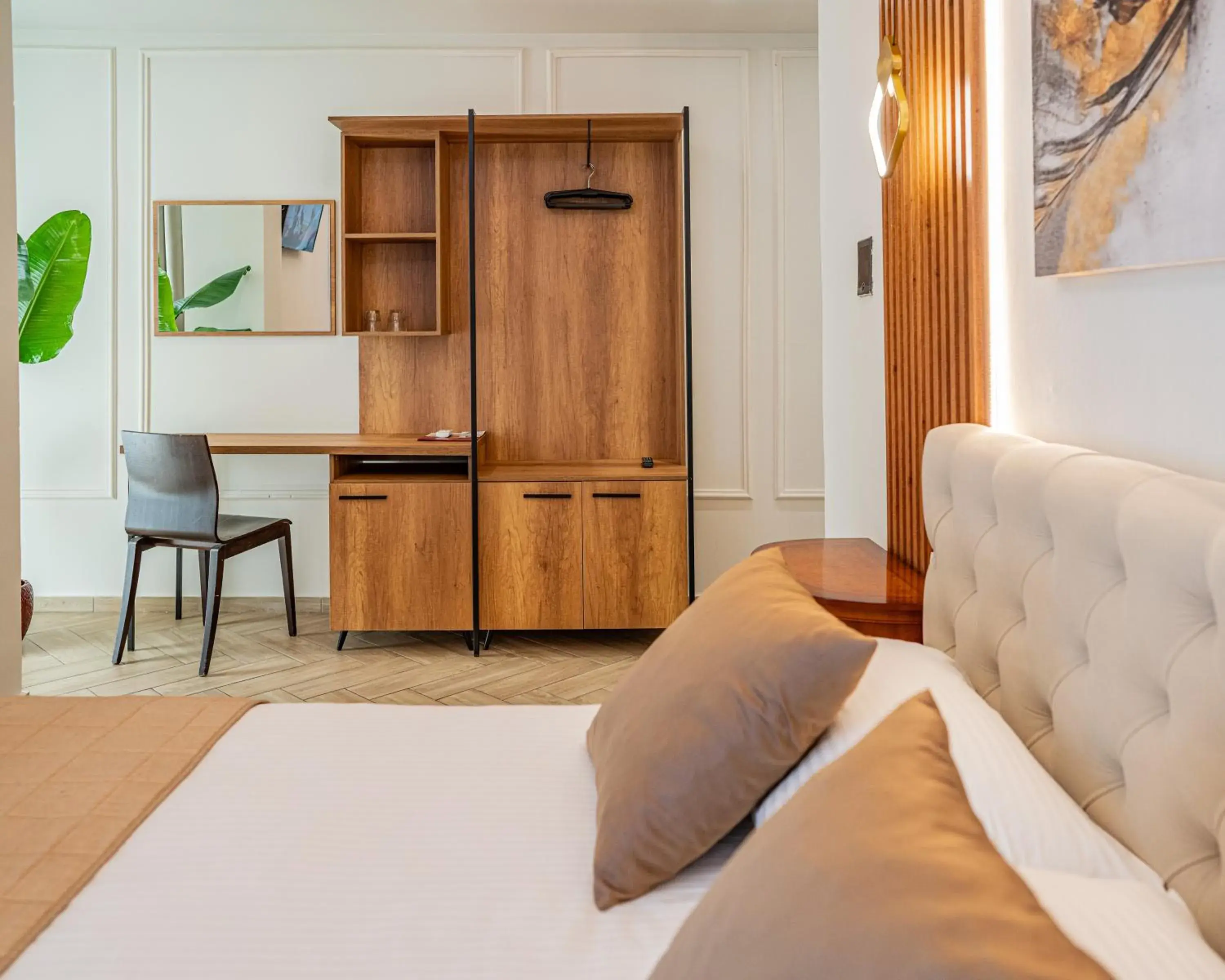 Double Room with Pool View in Vila Belvedere Double Room with Pool View in Vila Belvedere