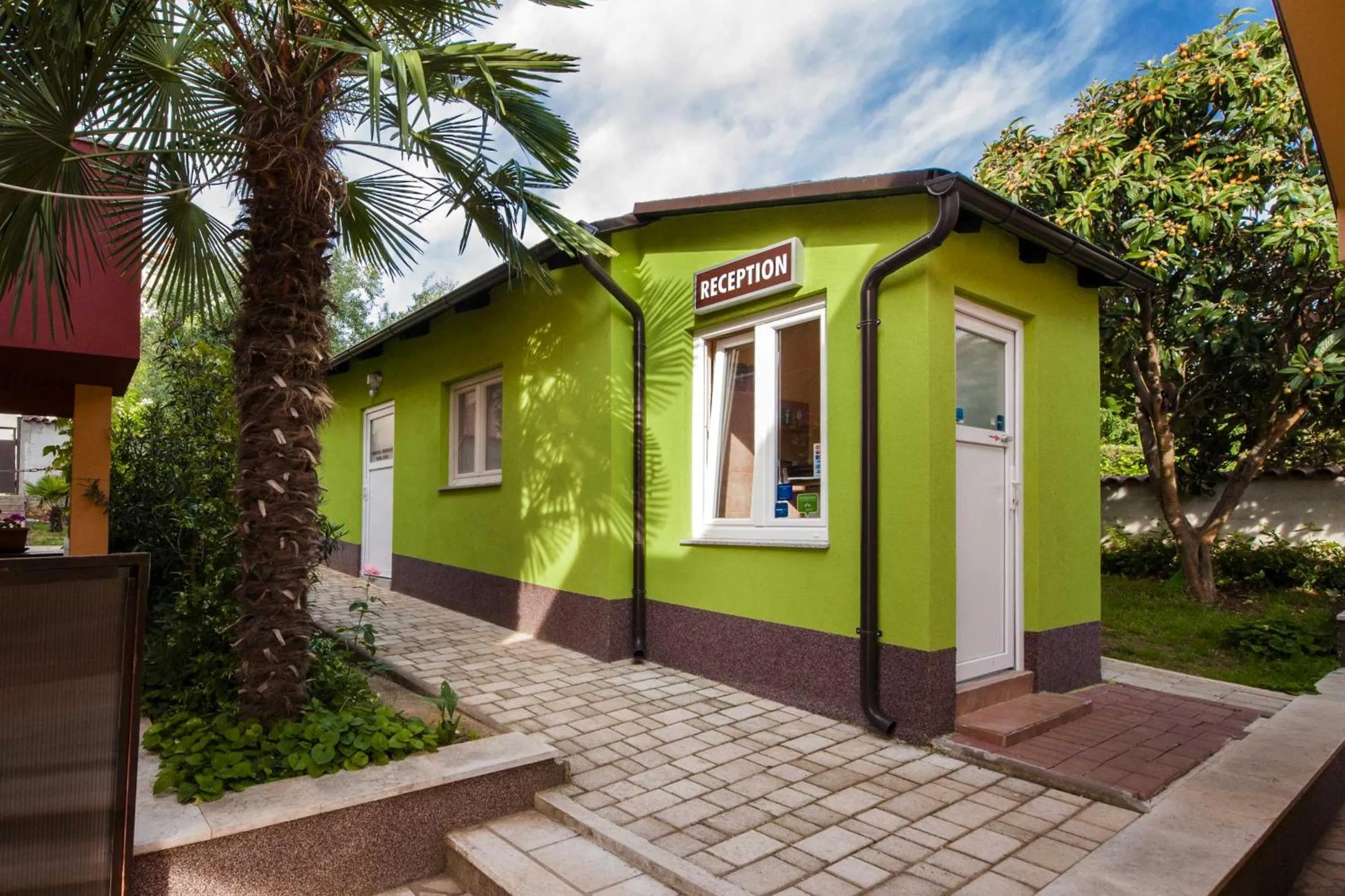 Apartments Erik B&B Adults only
