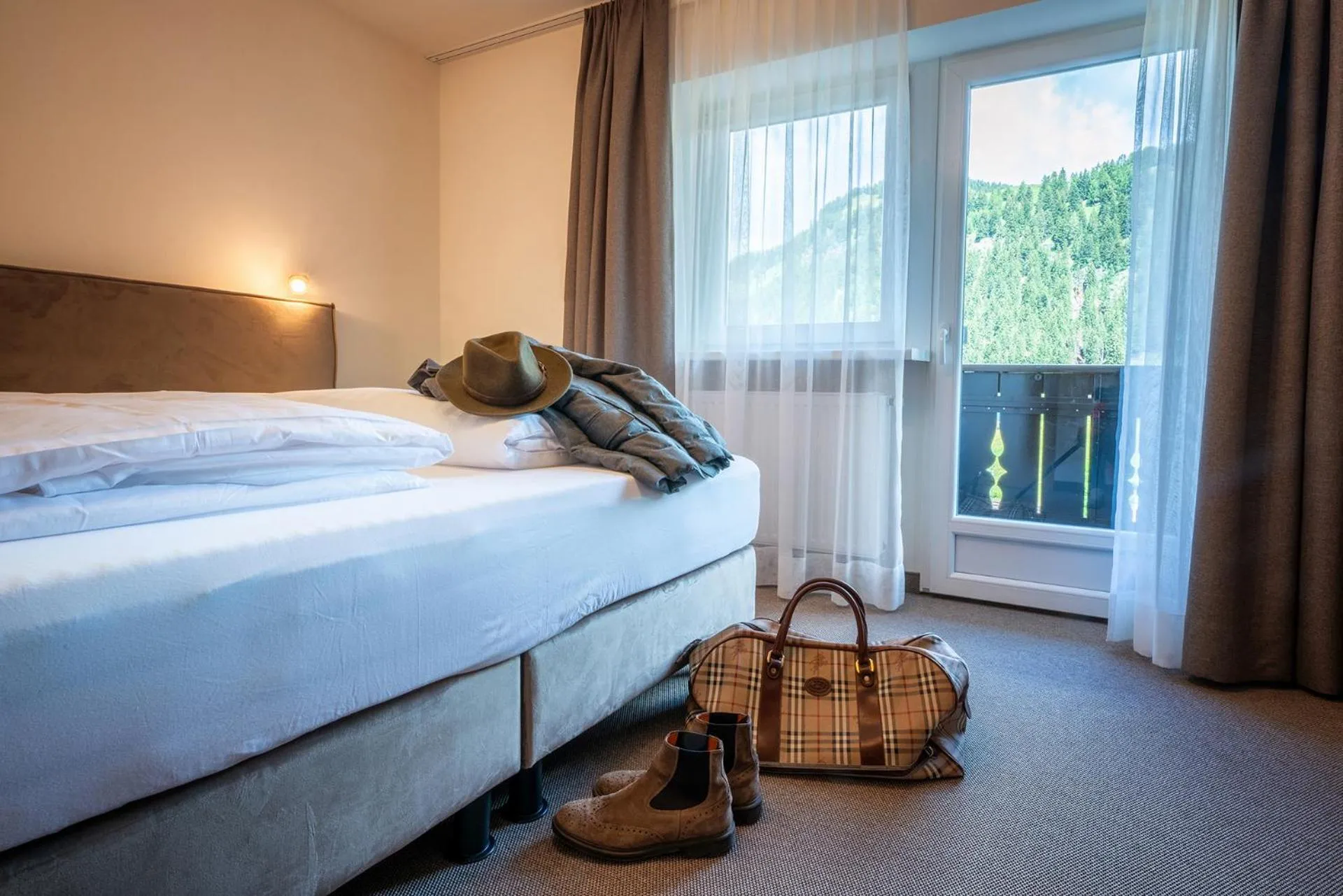 Bedroom, Bed in Hotel Monte44